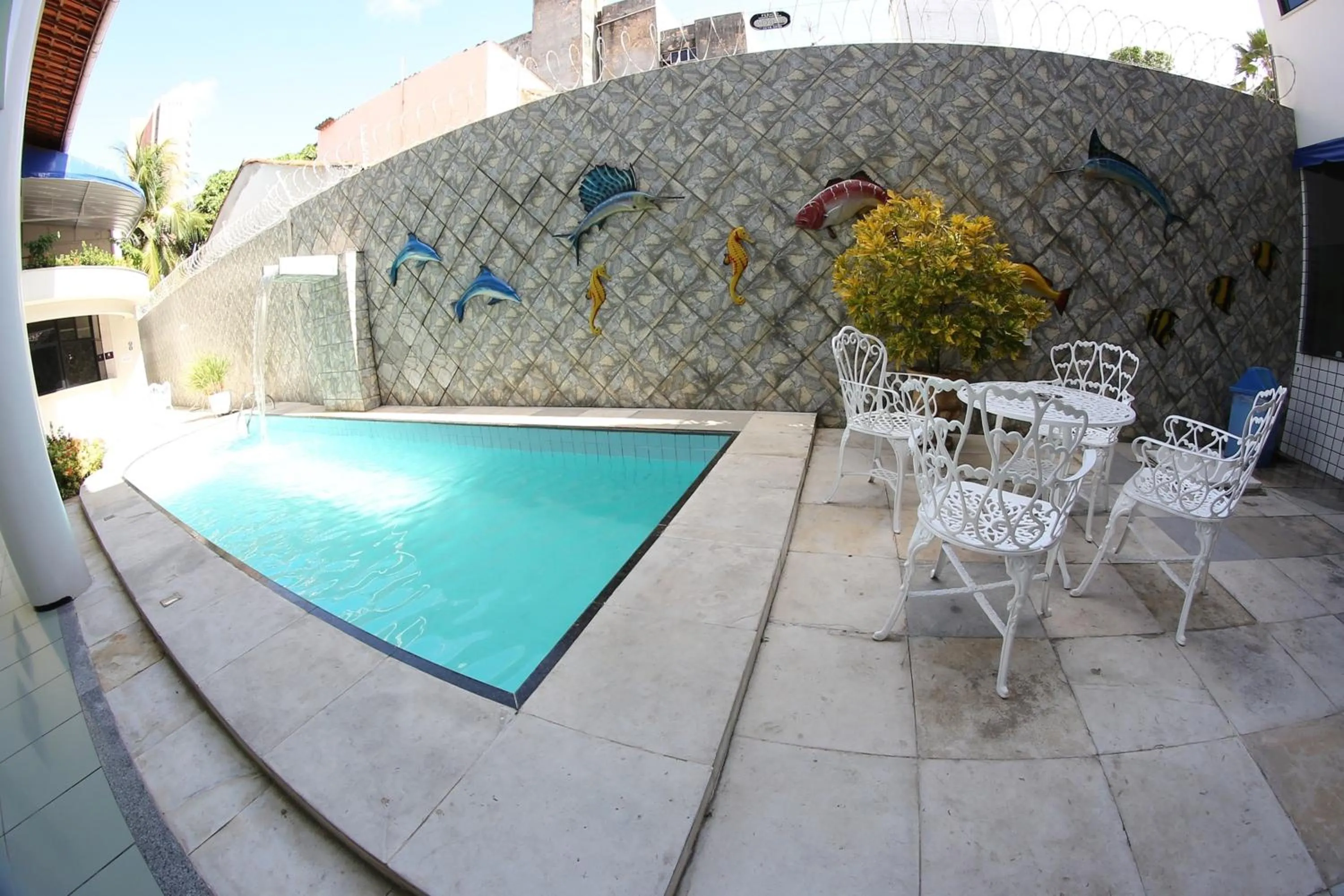 Swimming pool in Hotel Poyares