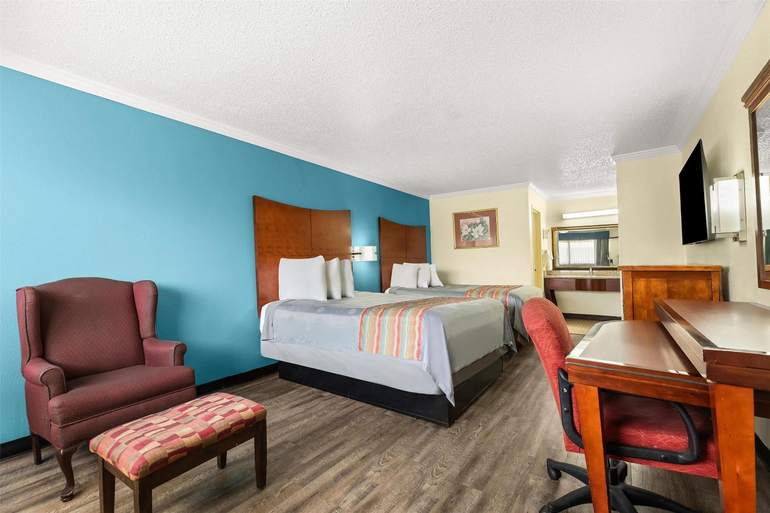 Bed in America's Best Value Inn and Suites