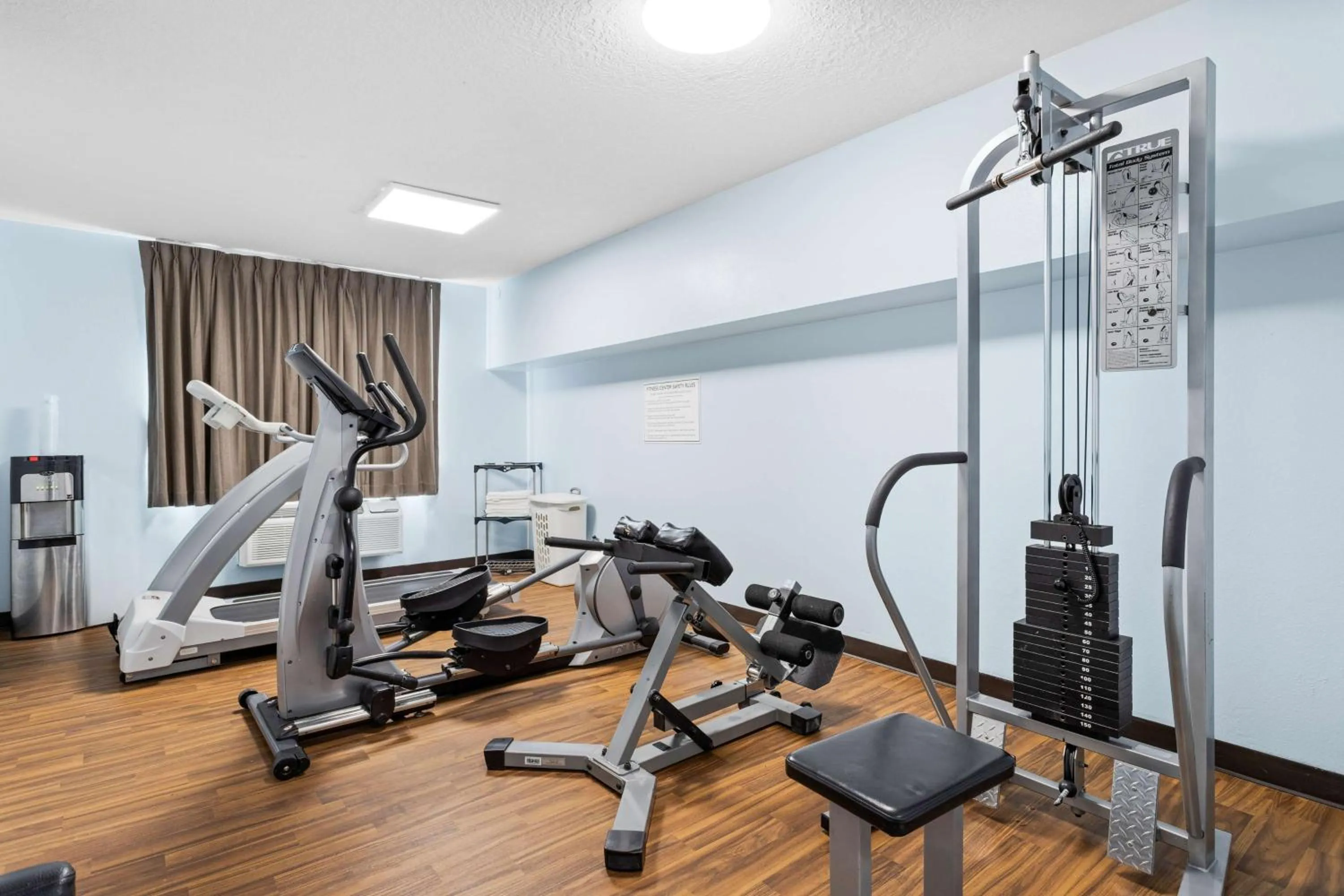 Fitness centre/facilities in SureStay Hotel by Best Western Albuquerque Midtown