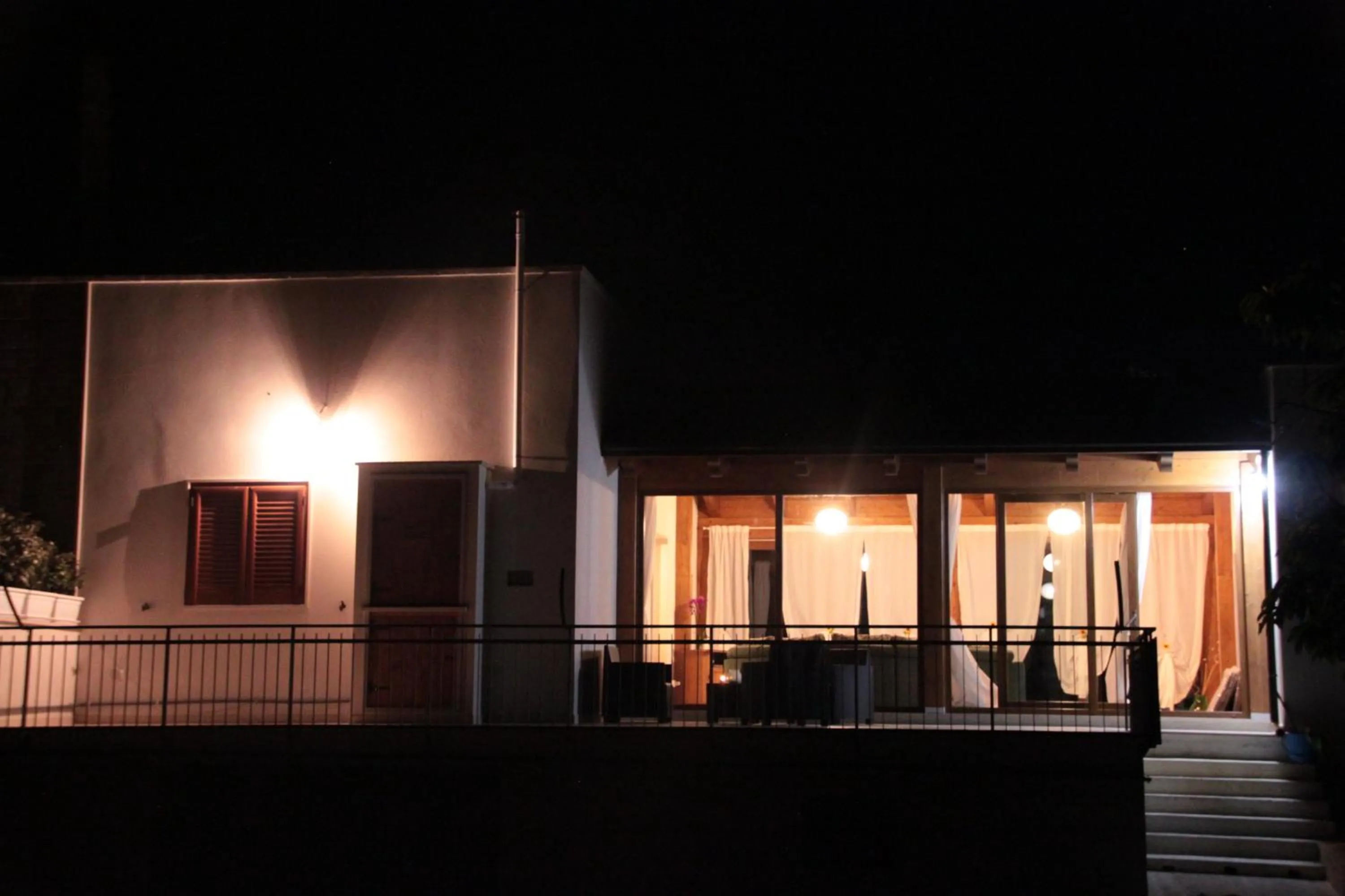 Property building in La casa di Colino e Annina
