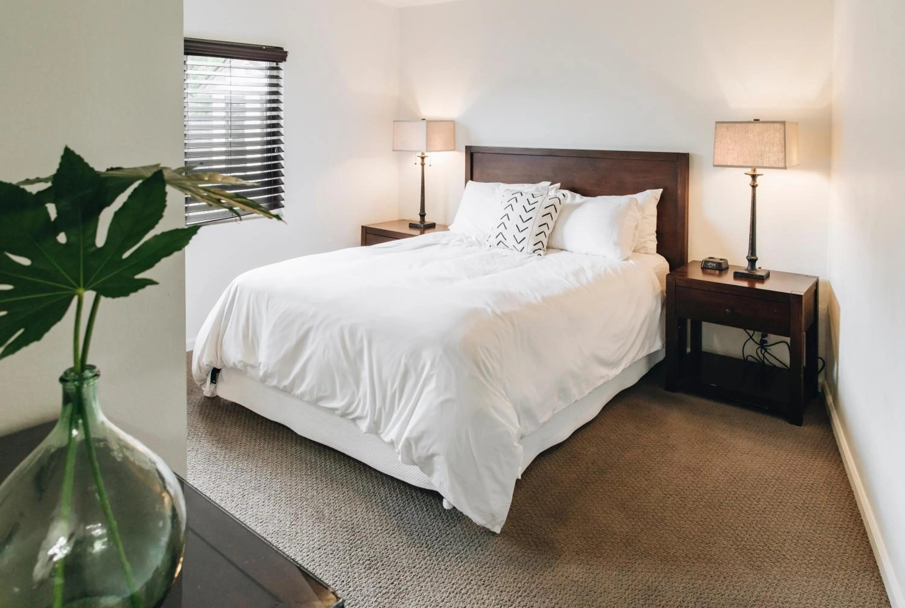 Bed in Sonoma's Best Guest Cottages