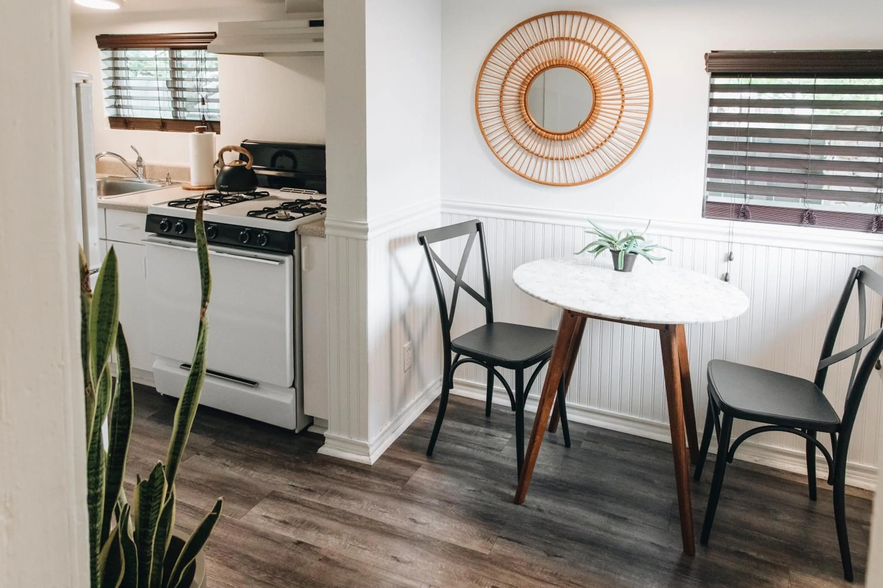 Sonoma's Best Guest Cottages