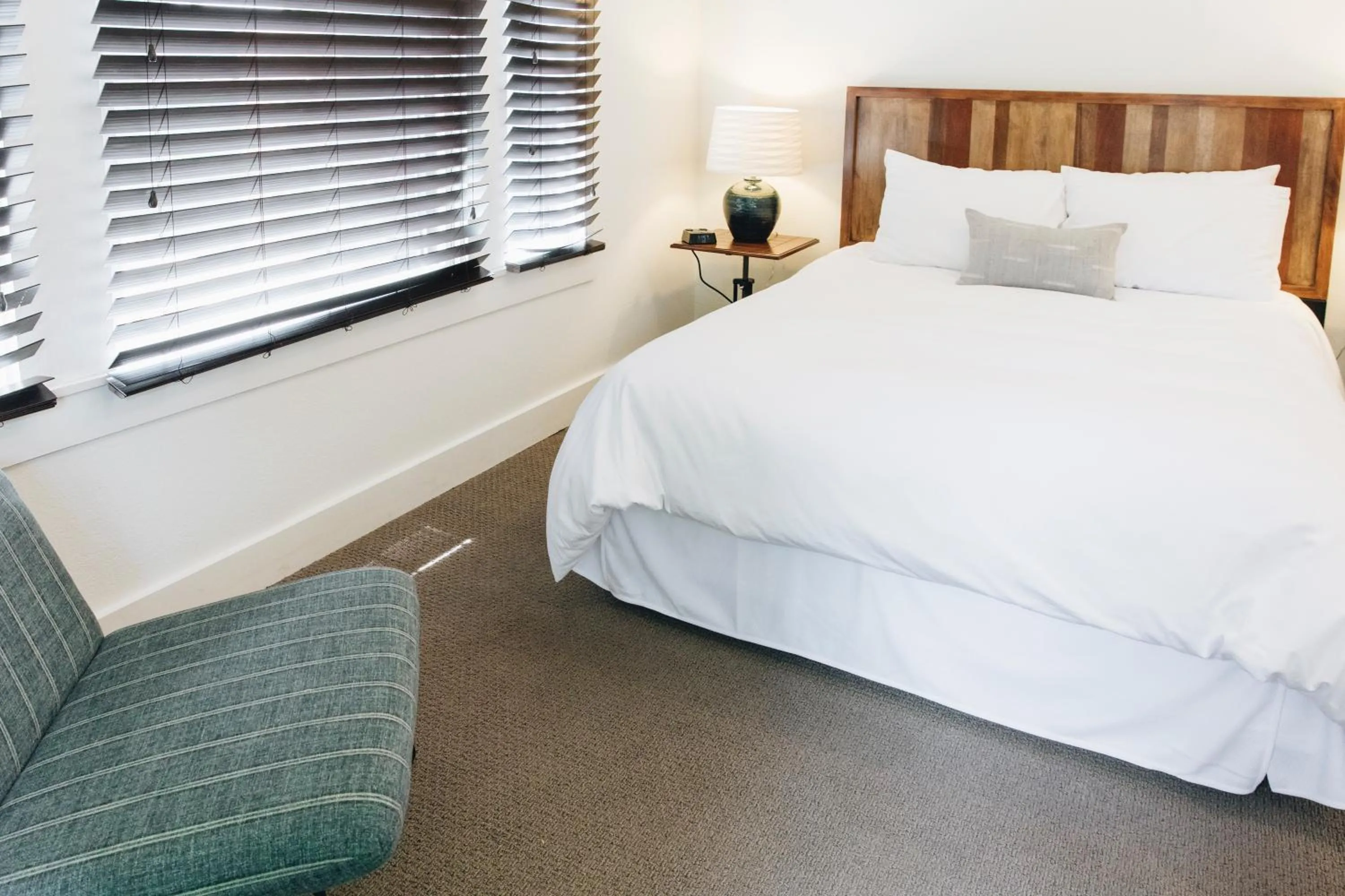 Bed in Sonoma's Best Guest Cottages