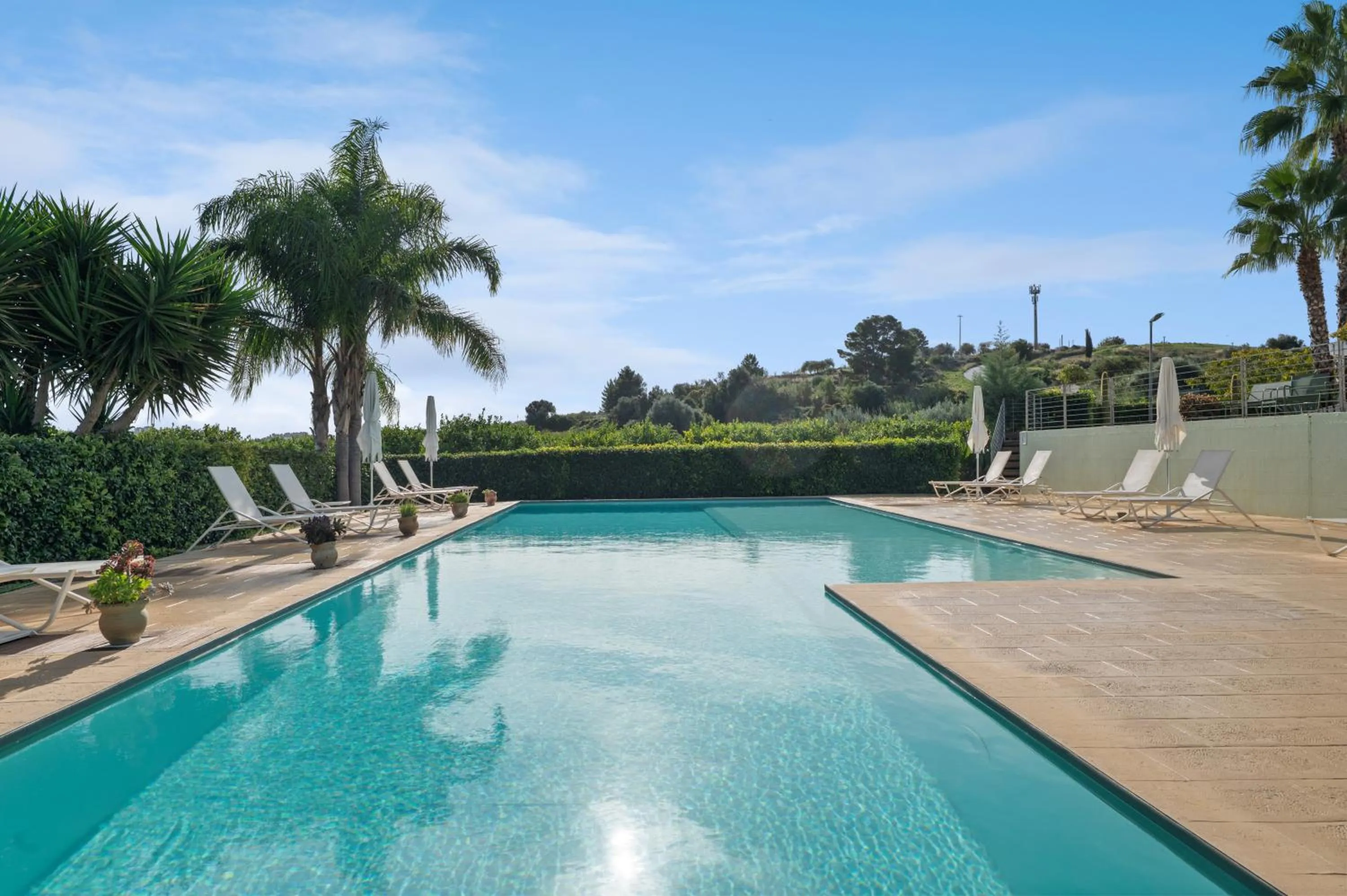 Swimming pool in Villa Landolina