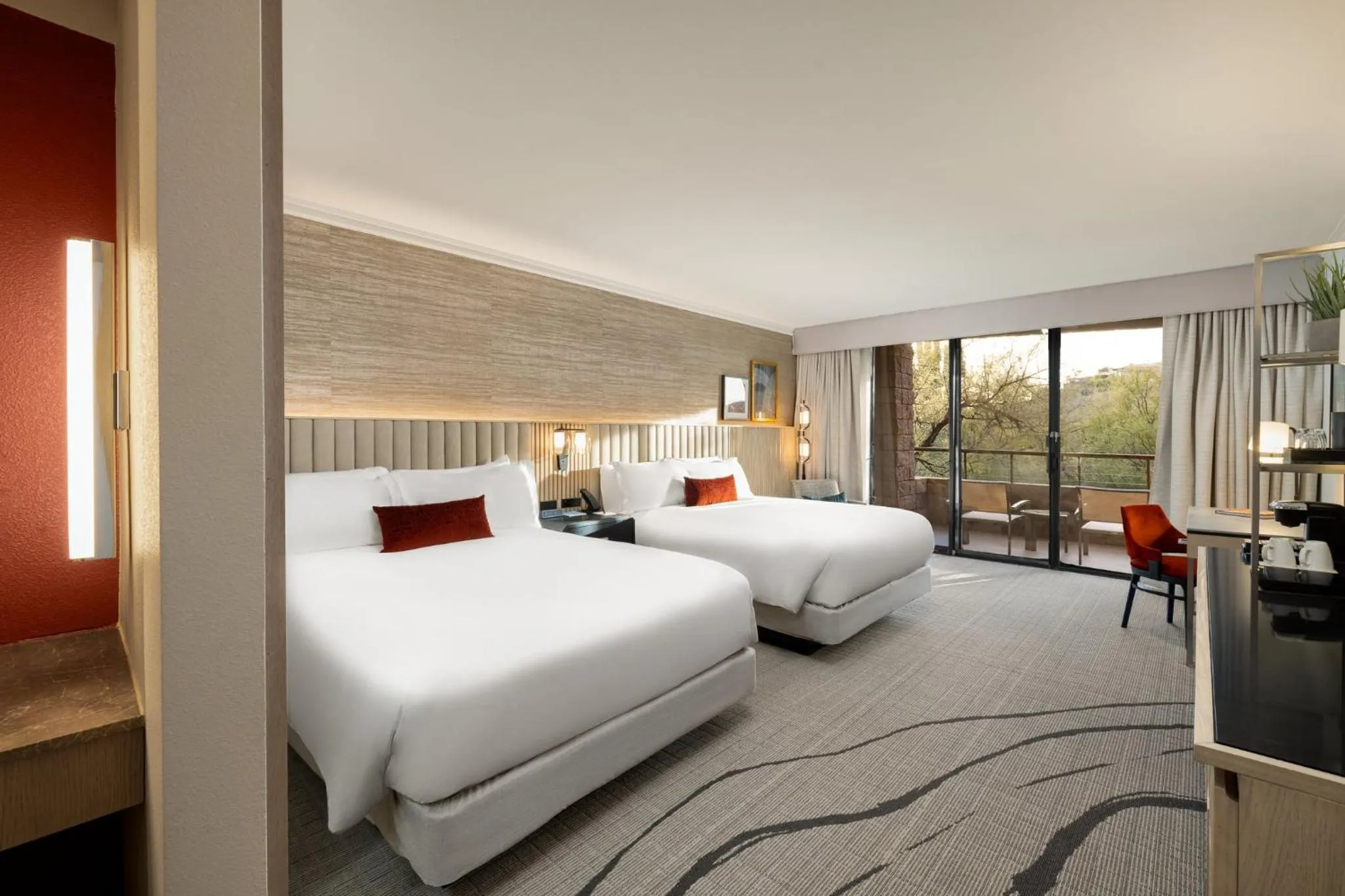 Bathroom, Bed in Loews Ventana Canyon Resort