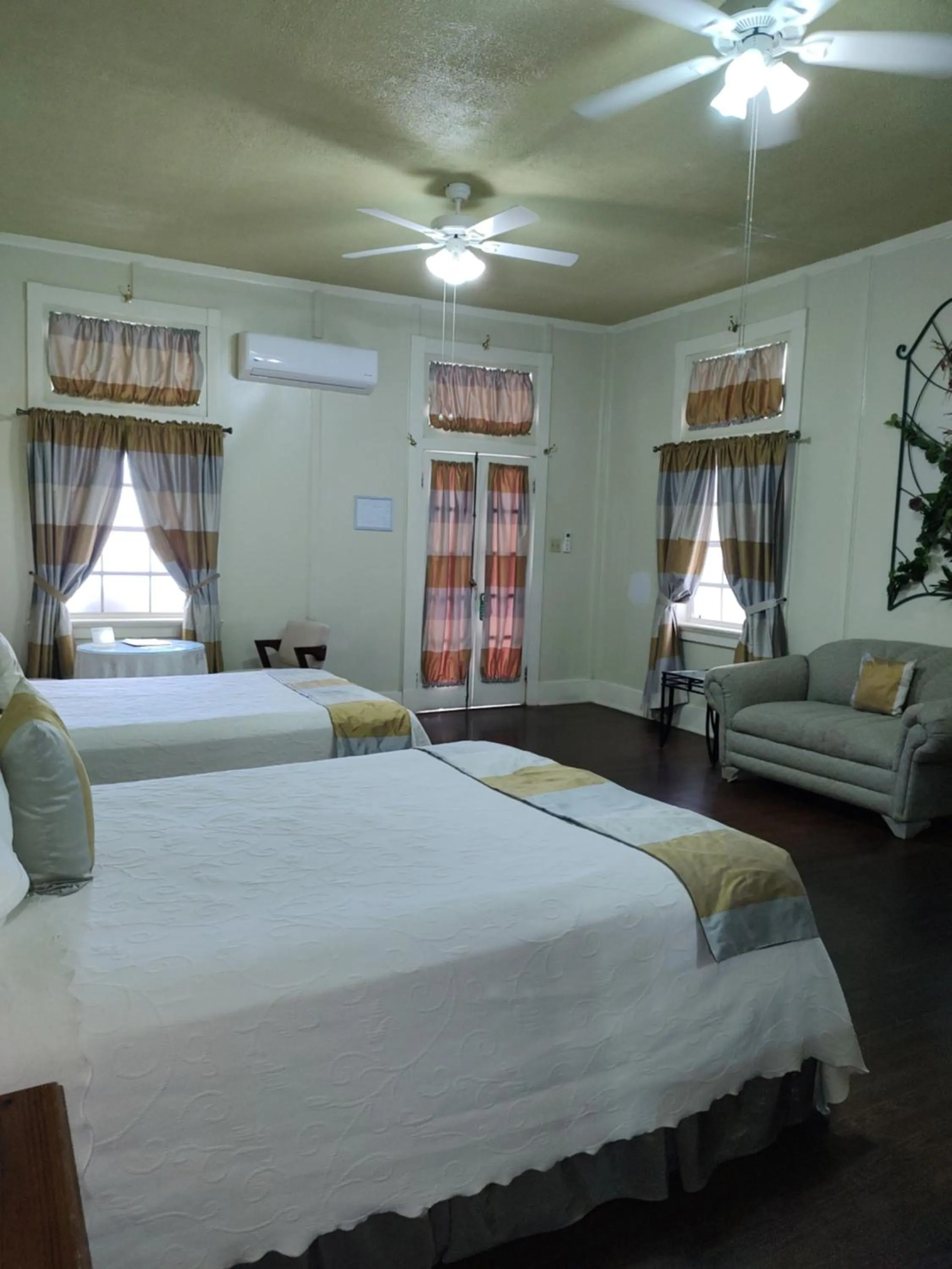 Bedroom, Bed in The Great House Inn