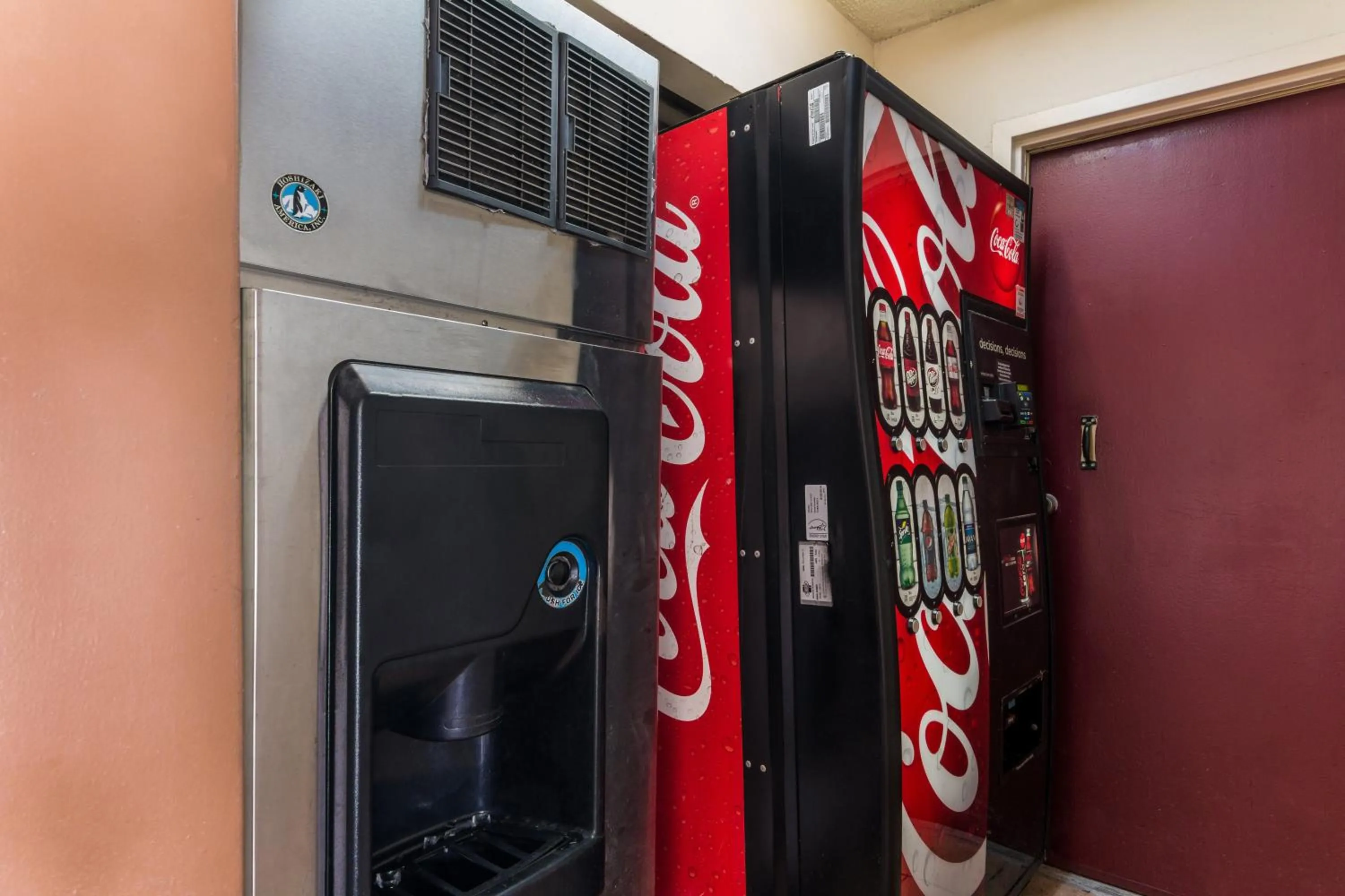 Other in Red Roof Inn Texarkana