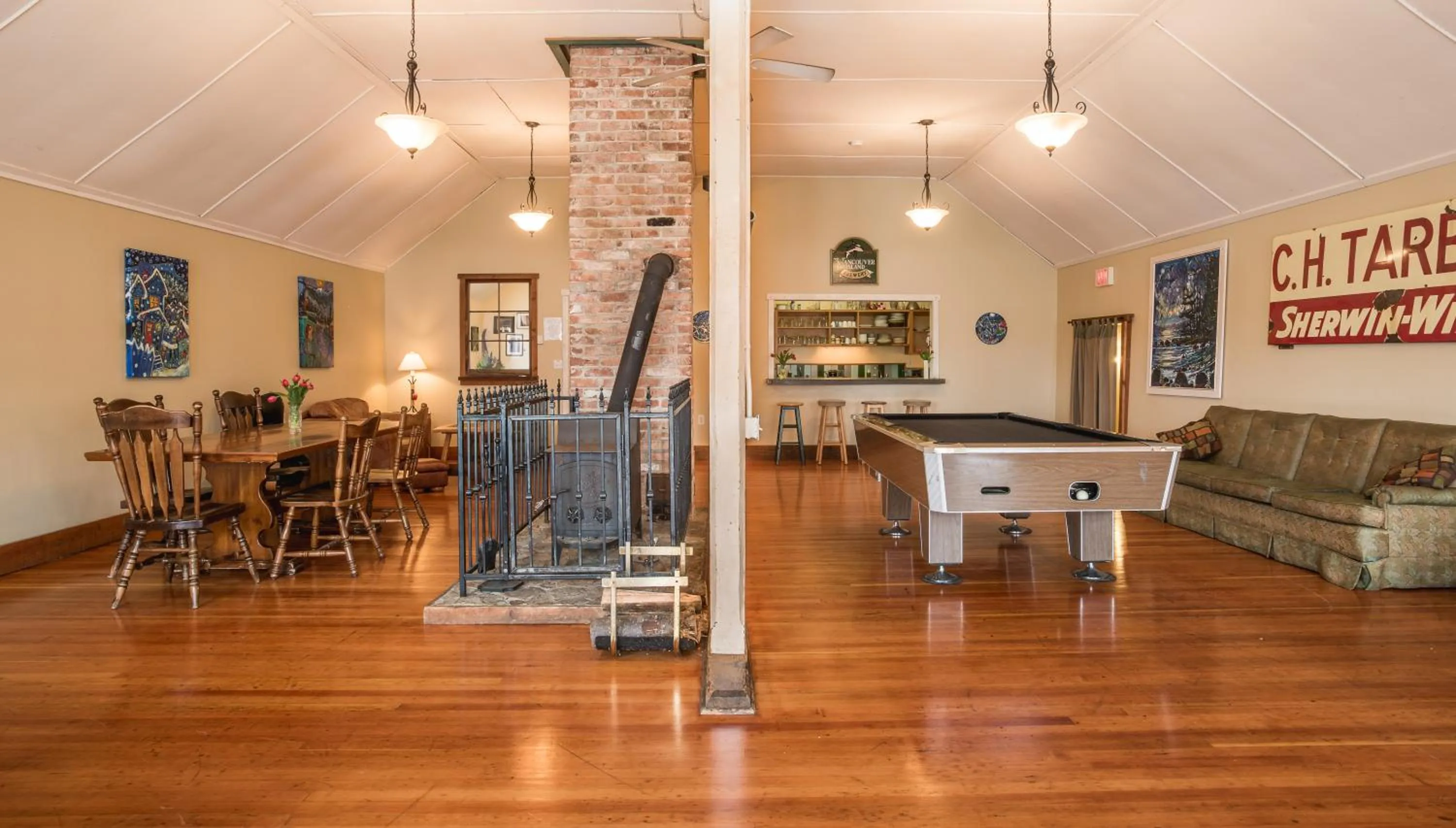 Living room in Riding Fool Accommodation