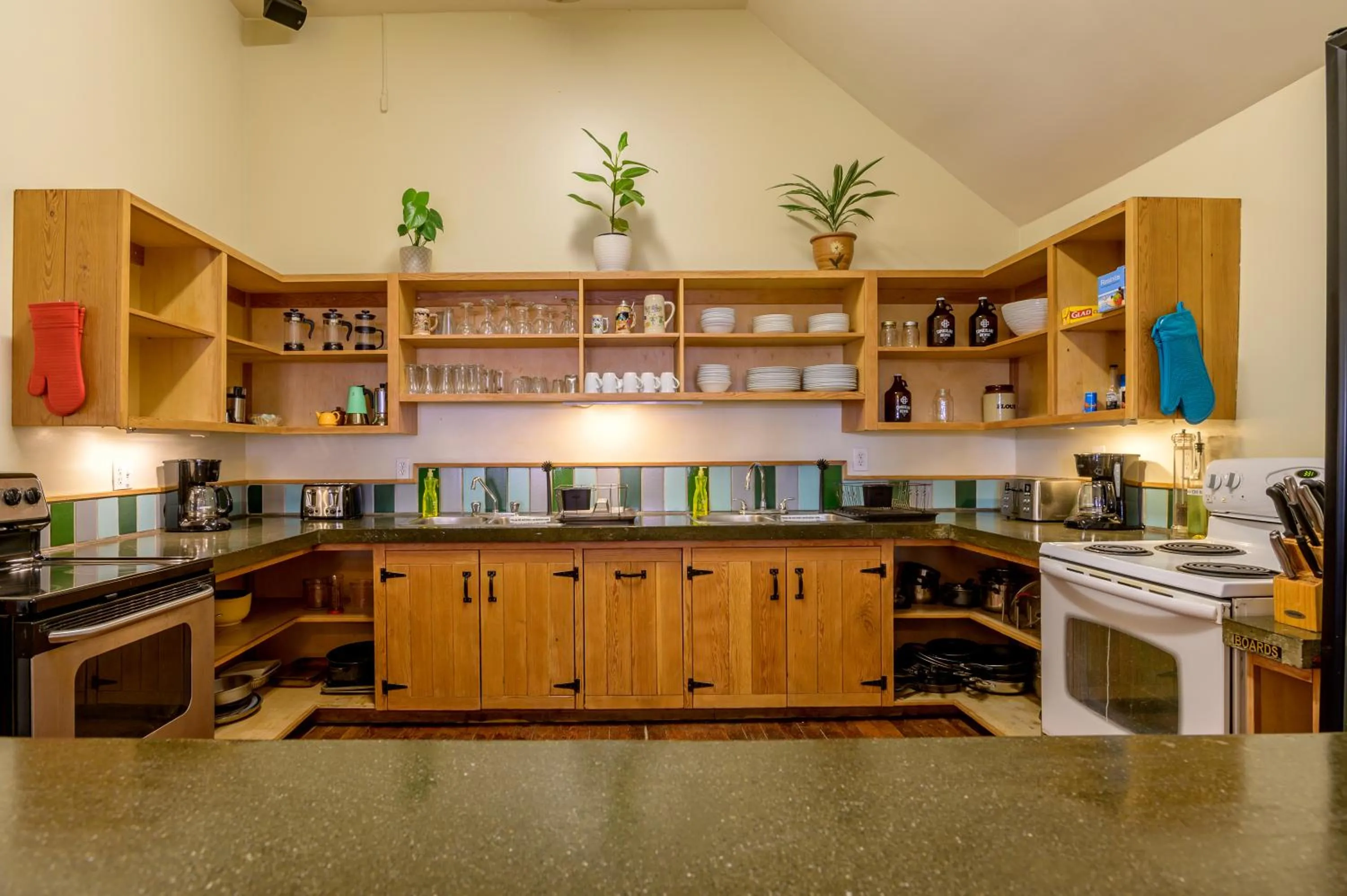 Communal kitchen in Riding Fool Accommodation