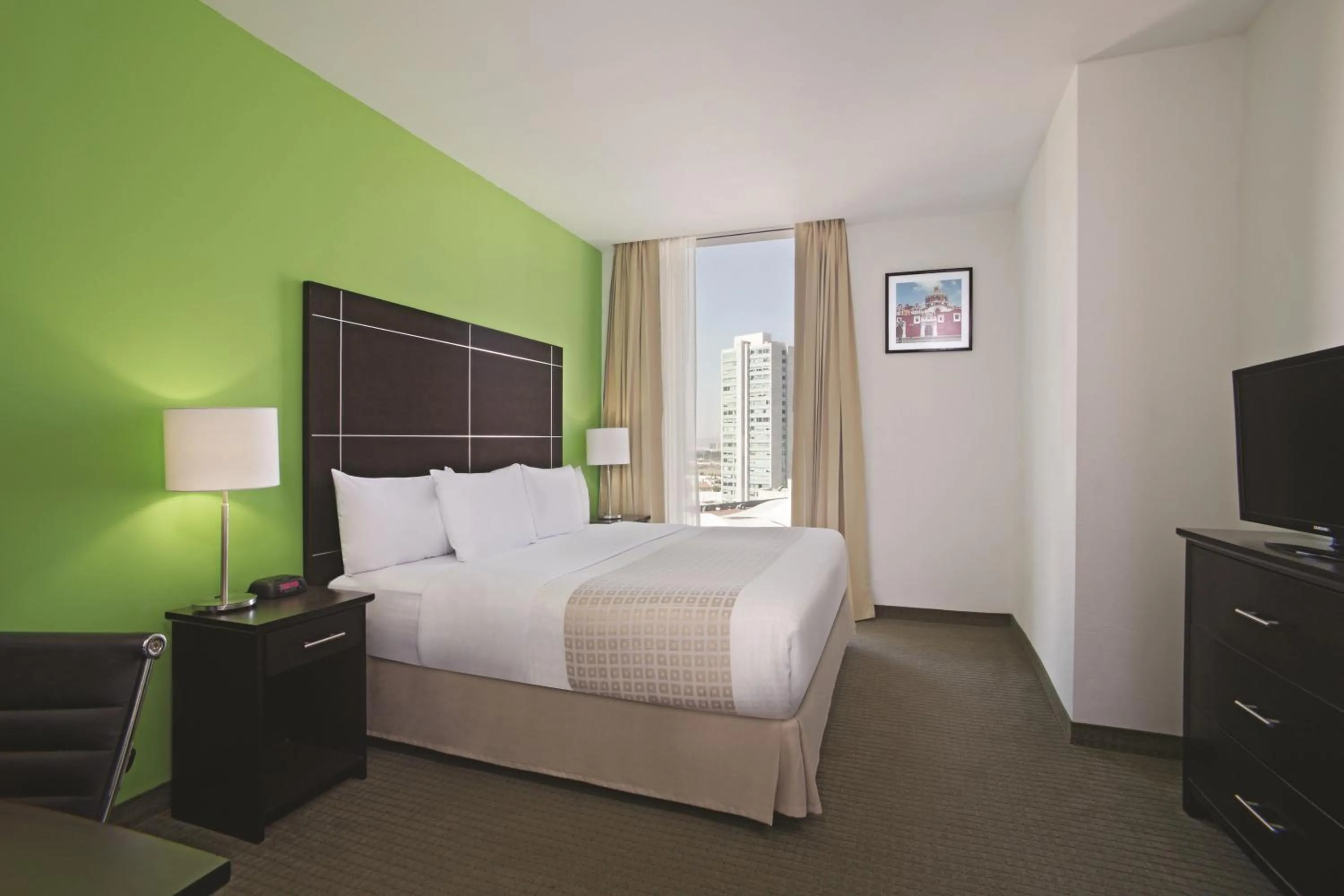 Bed in La Quinta by Wyndham Puebla Palmas Angelopolis