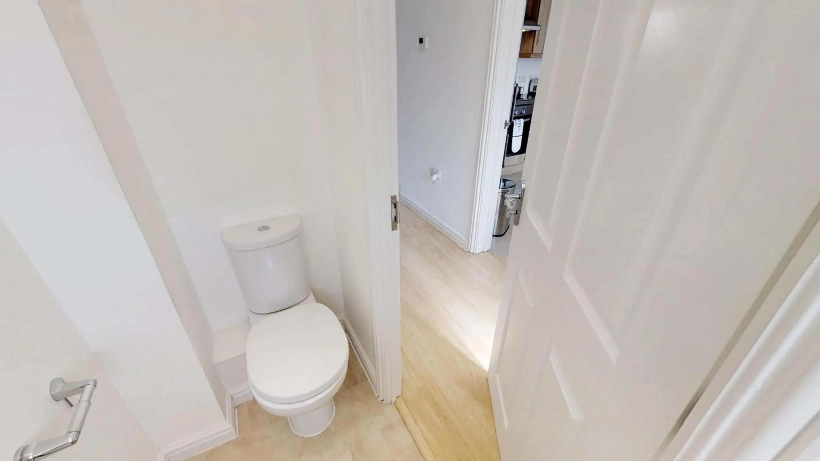 Other in StayZo Cole Green Lane Accommodation- FREE Parking