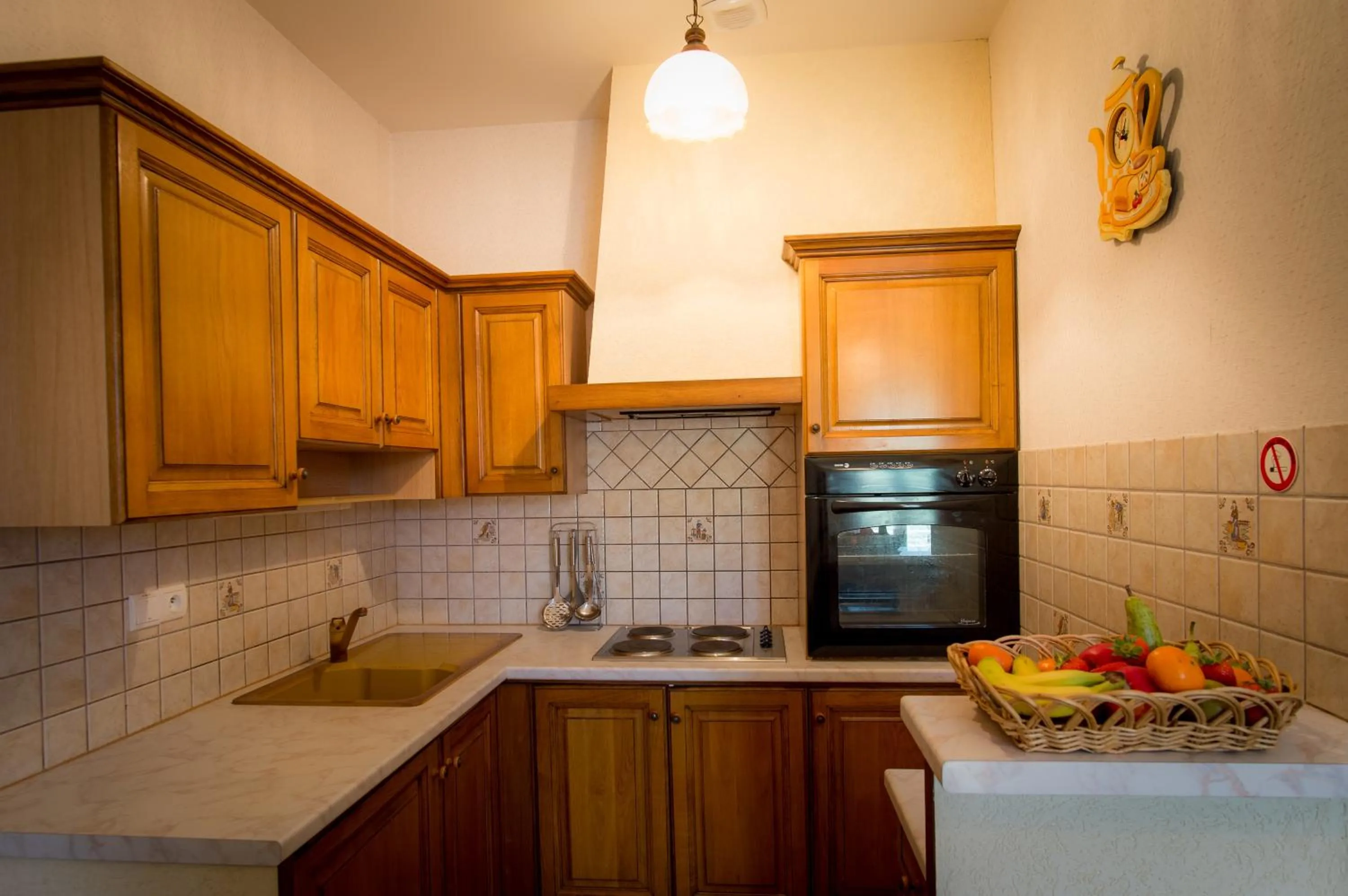 Kitchen or kitchenette in Les Magnolias holiday homes