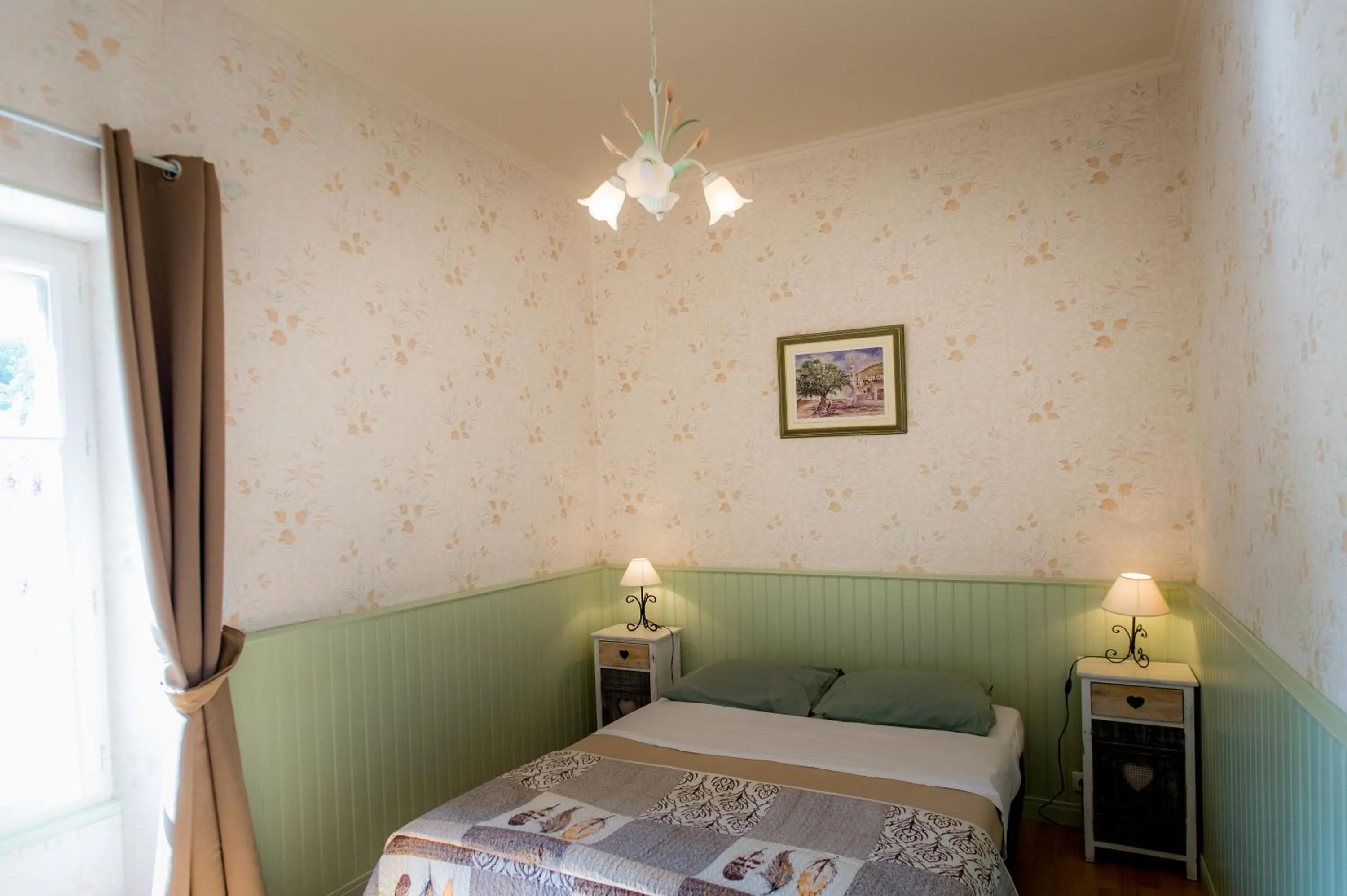 Bedroom, Bed in Les Magnolias holiday homes