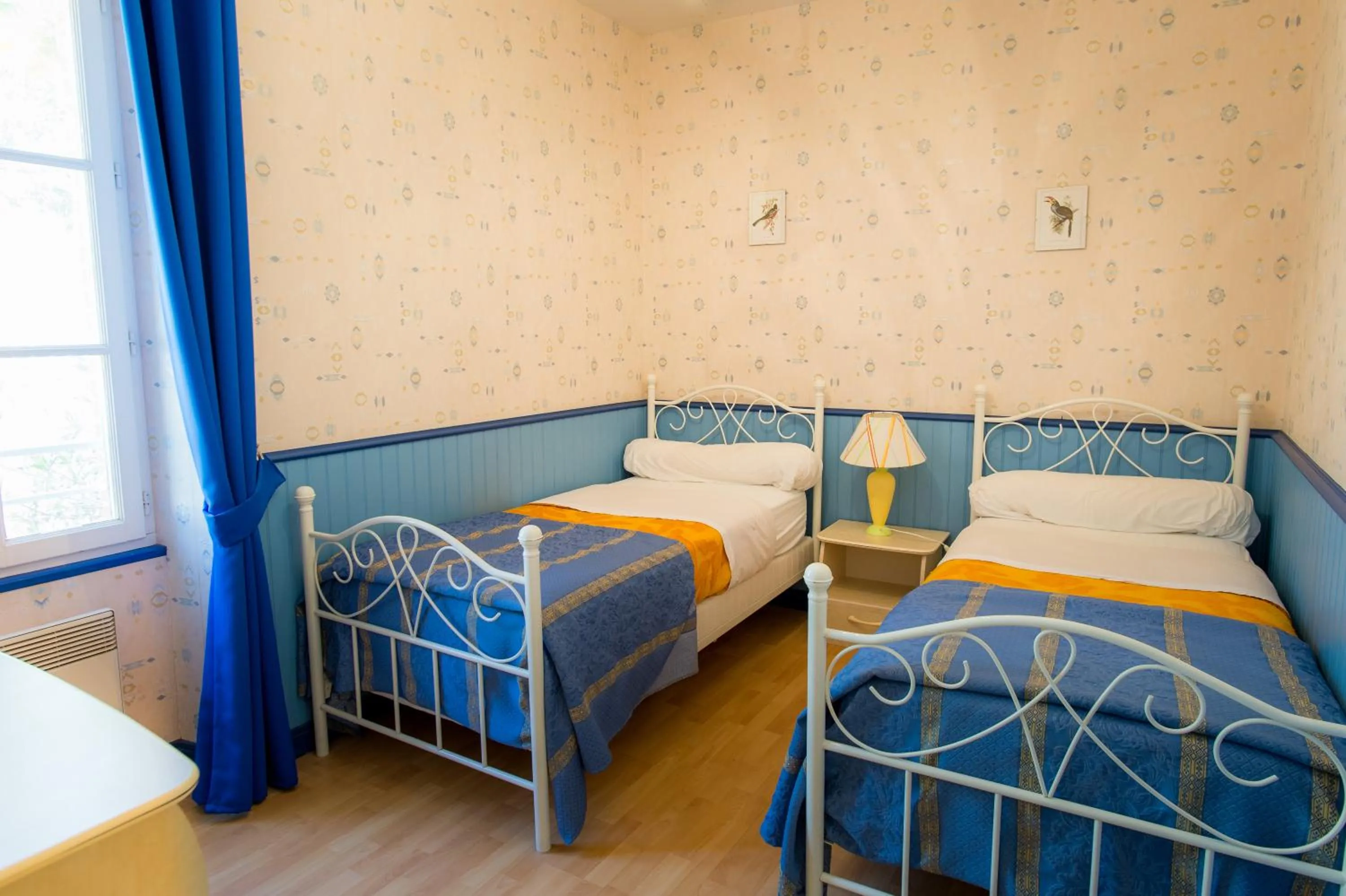 Bedroom, Bed in Les Magnolias holiday homes