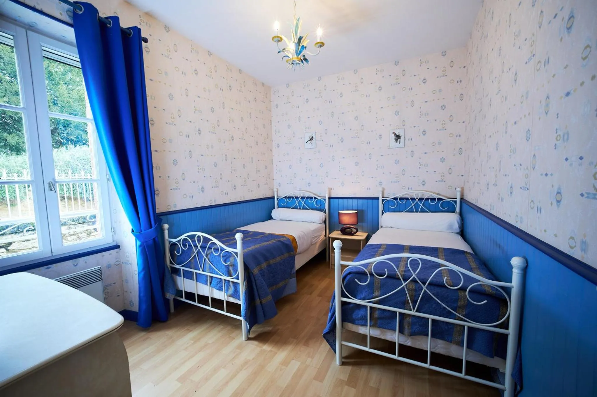 Bedroom, Bed in Les Magnolias holiday homes