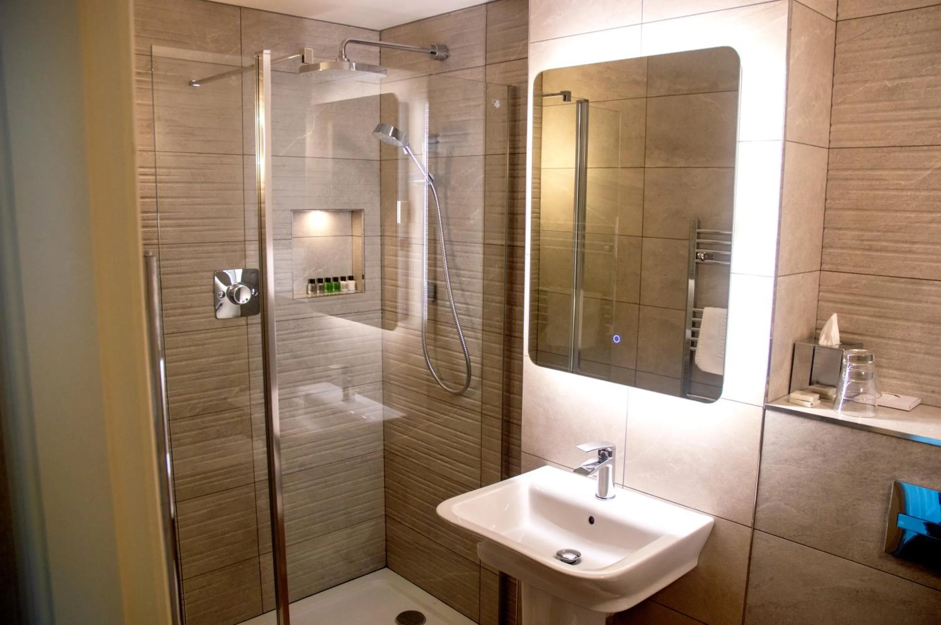 Bathroom in Holly Tree Hotel, Swimming Pool & Hot Tub