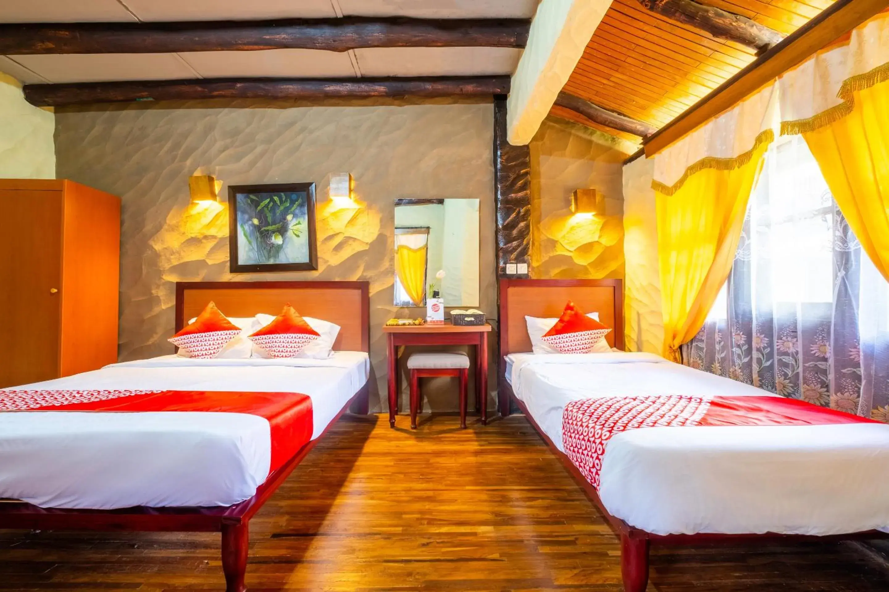 Deluxe Family Room in Capital O 2640 Cottage GS Rumah Kayu Syariah Deluxe Family Room in Capital O 2640 Cottage GS Rumah Kayu Syariah