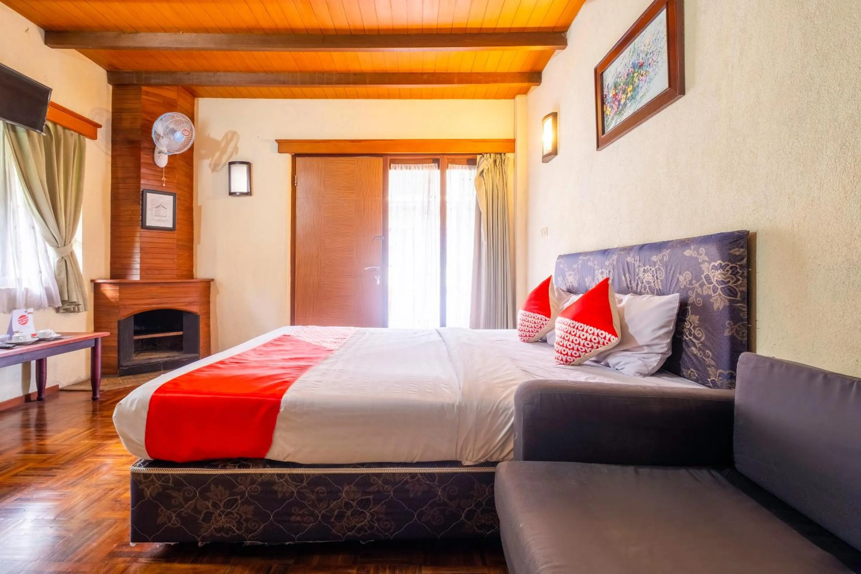 Bedroom, Bed in Capital O 2640 Cottage GS Rumah Kayu Syariah