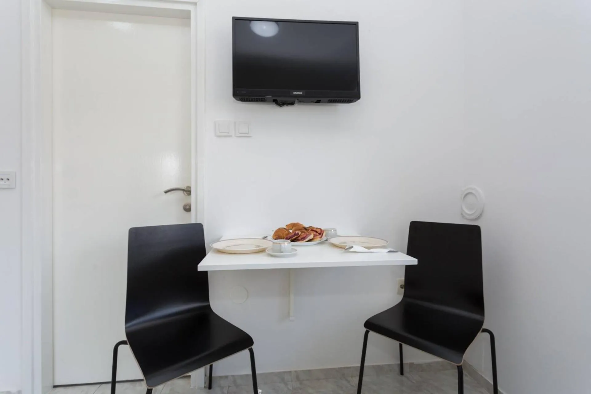 Dining area in Apartments Bernardeta 2