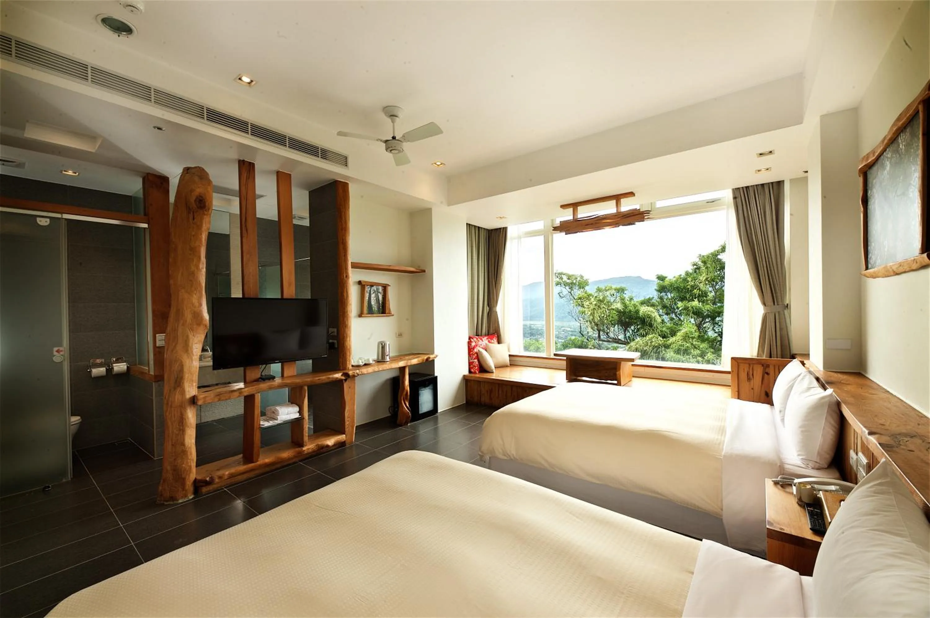 Photo of the whole room, Bed in Shangrila Leisure Farm