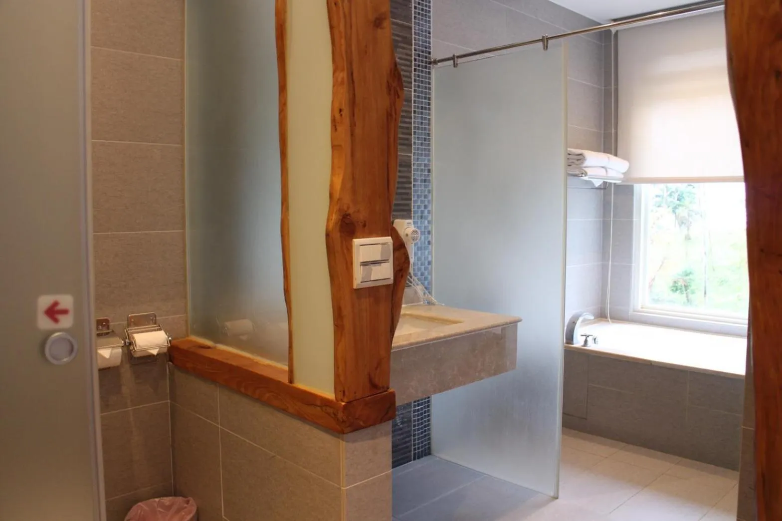 Shangrila Leisure Farm