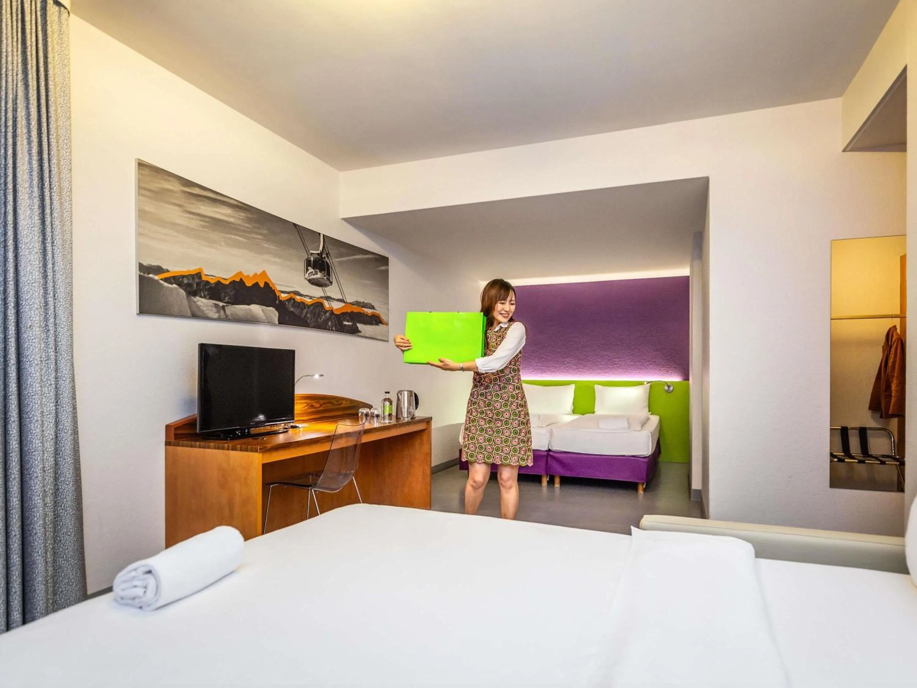 Bedroom, Bed in ibis Styles Luzern