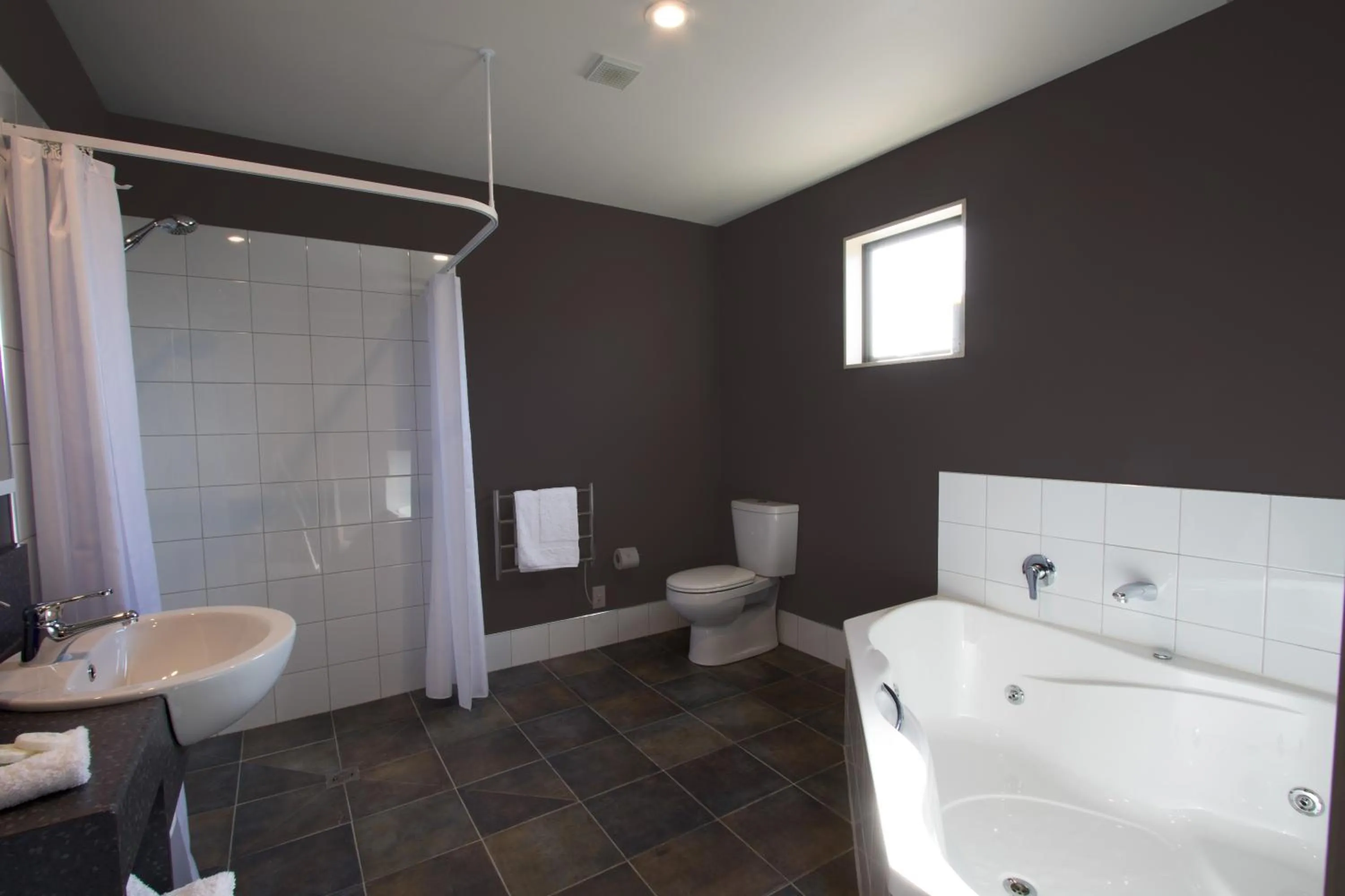 Bathroom in Stations Inn