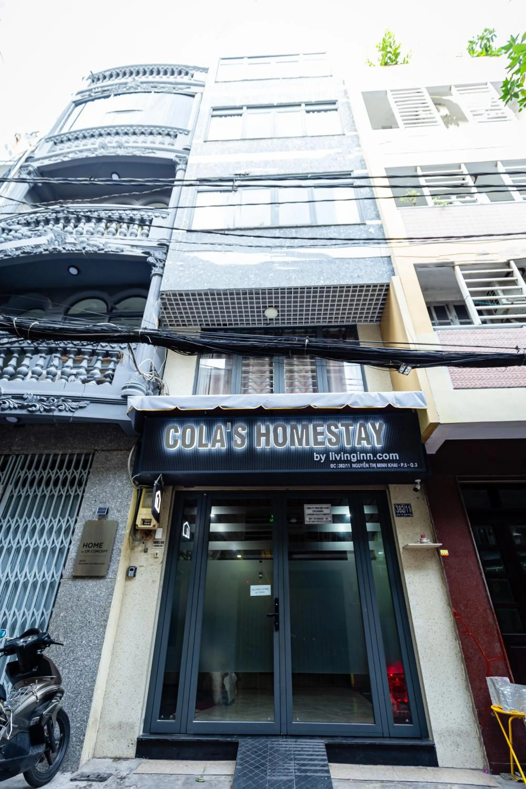 Property building in Cola's Homestay