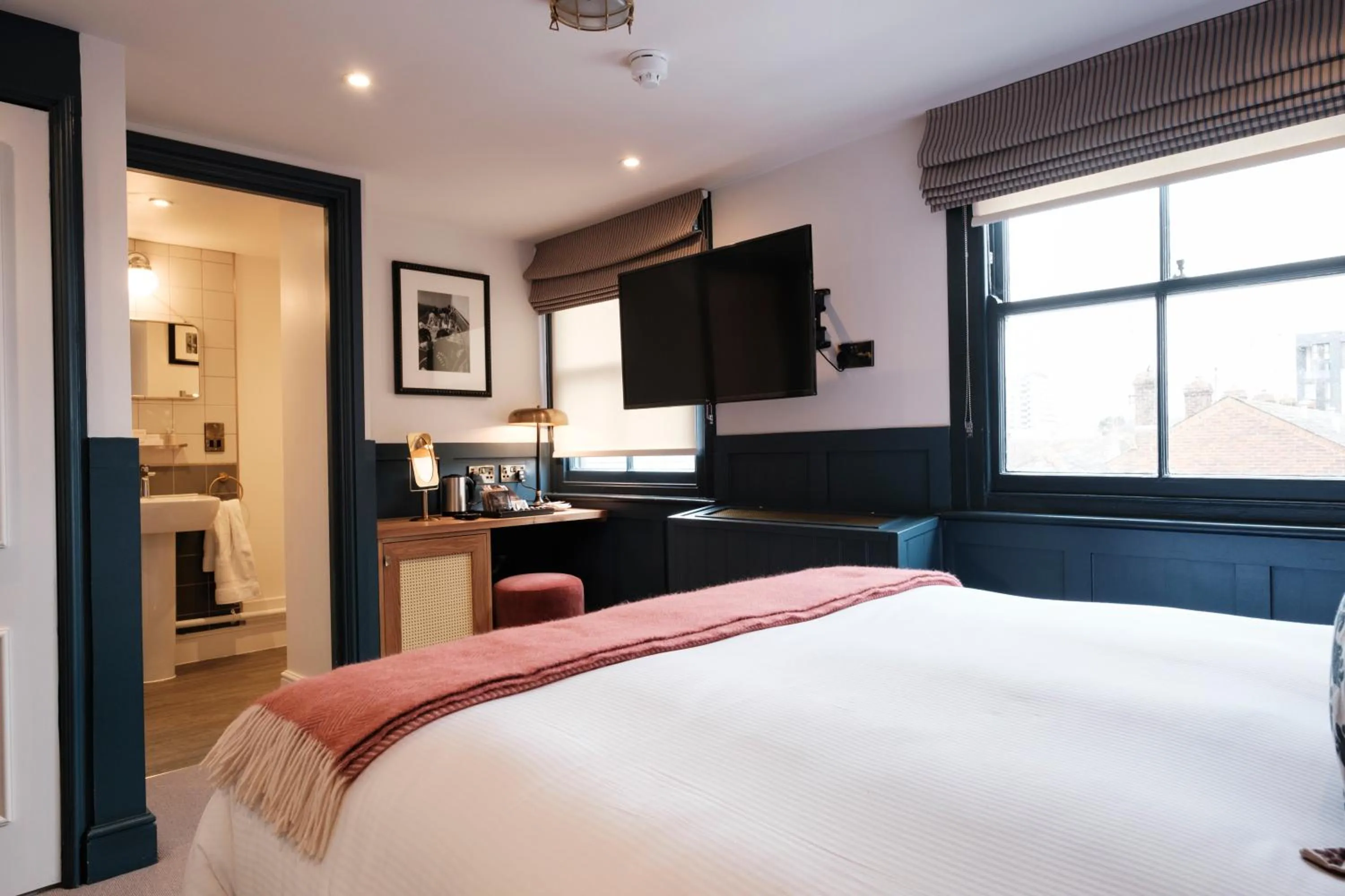 Bed in The White Star Tavern