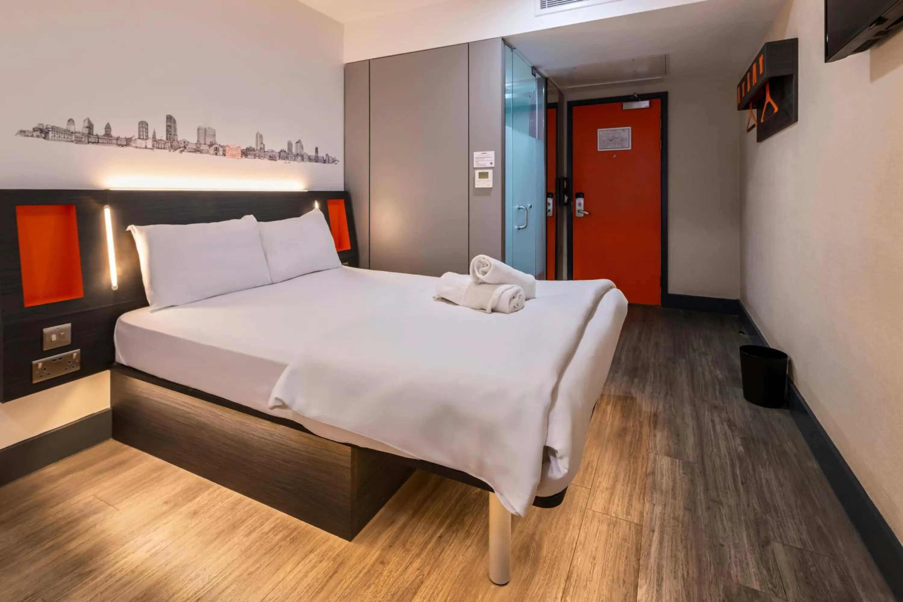 Family, Bed in easyHotel Leeds