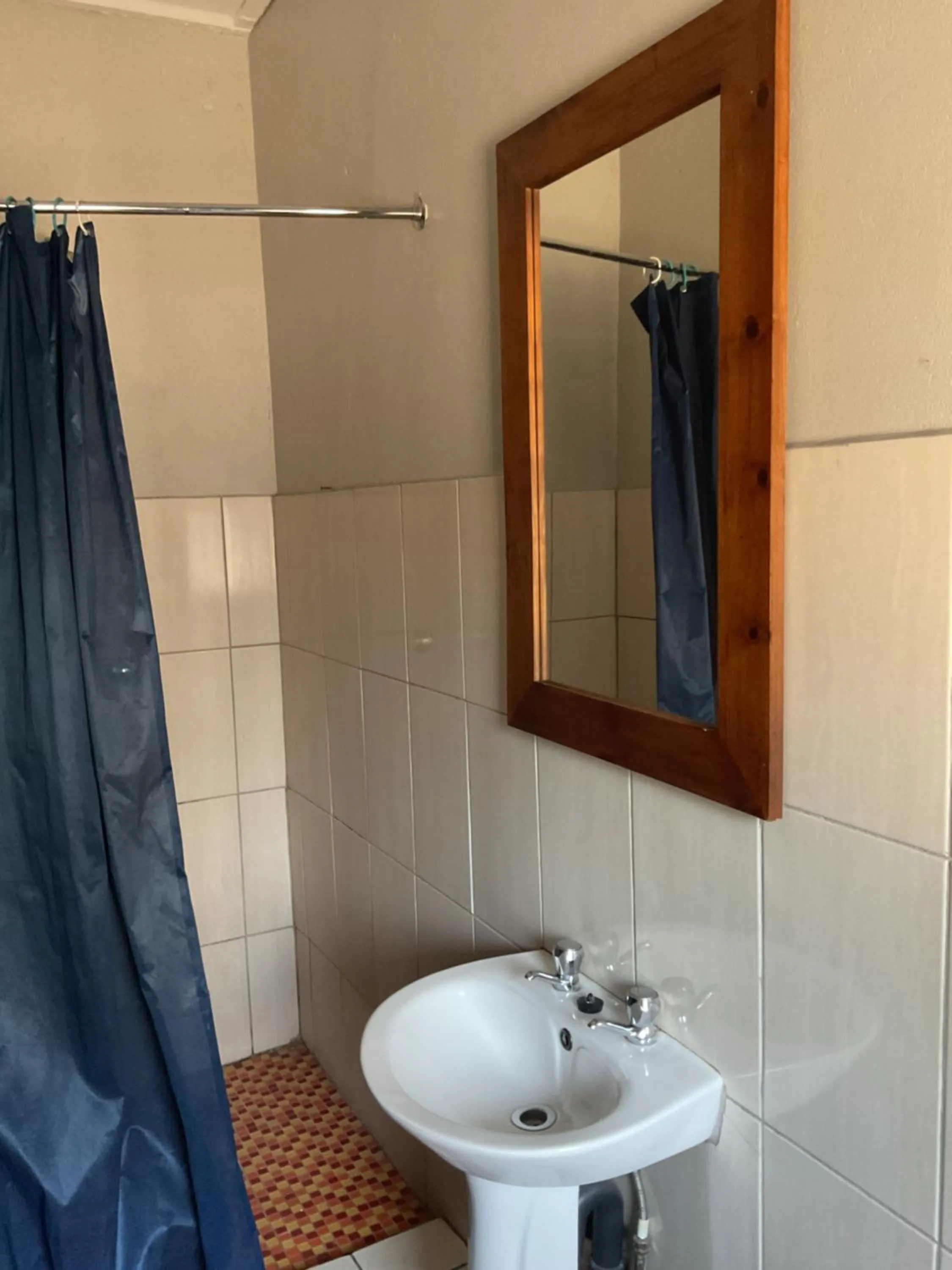 Bathroom in Bothabelo Bed and Breakfast