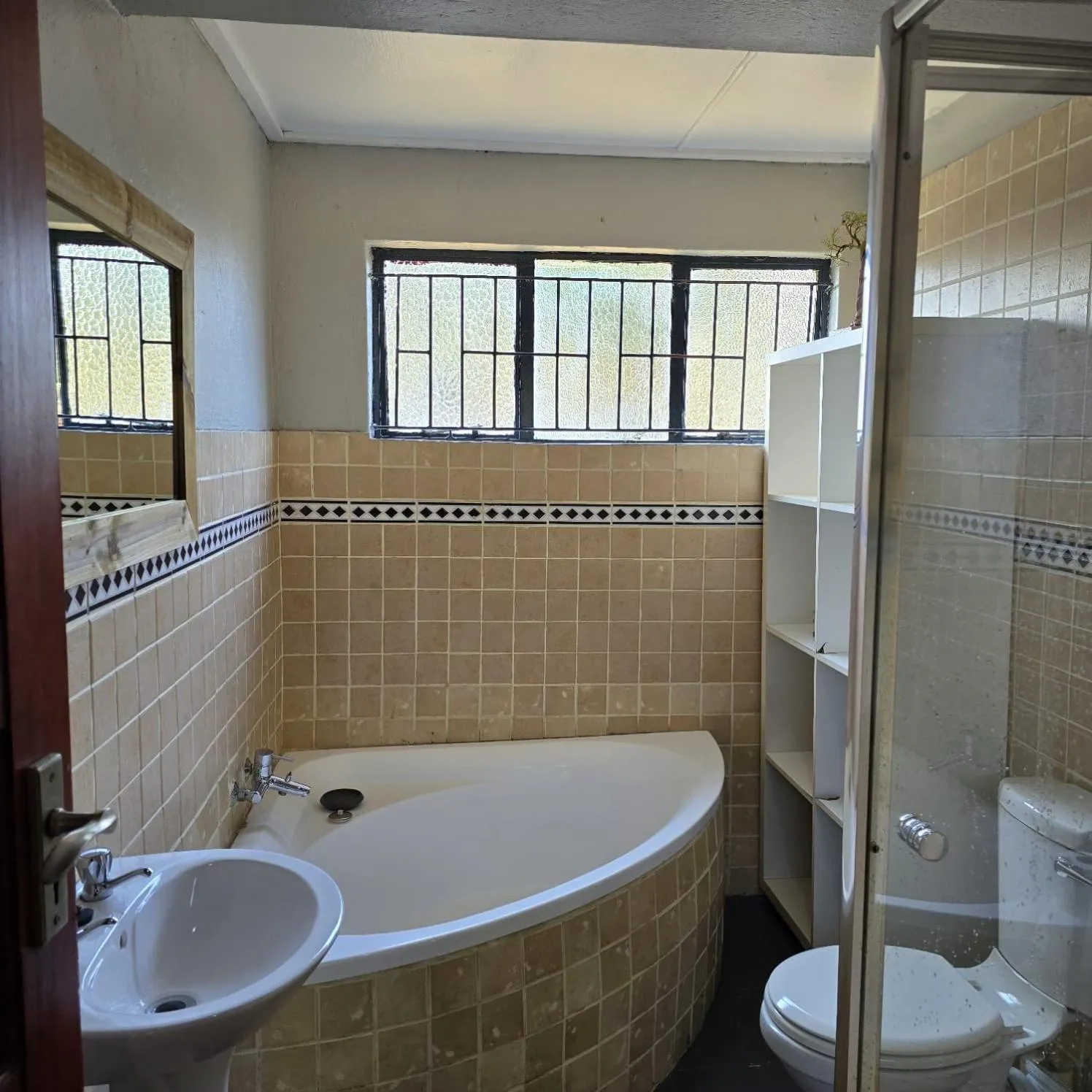 Bathroom in Bothabelo Bed and Breakfast