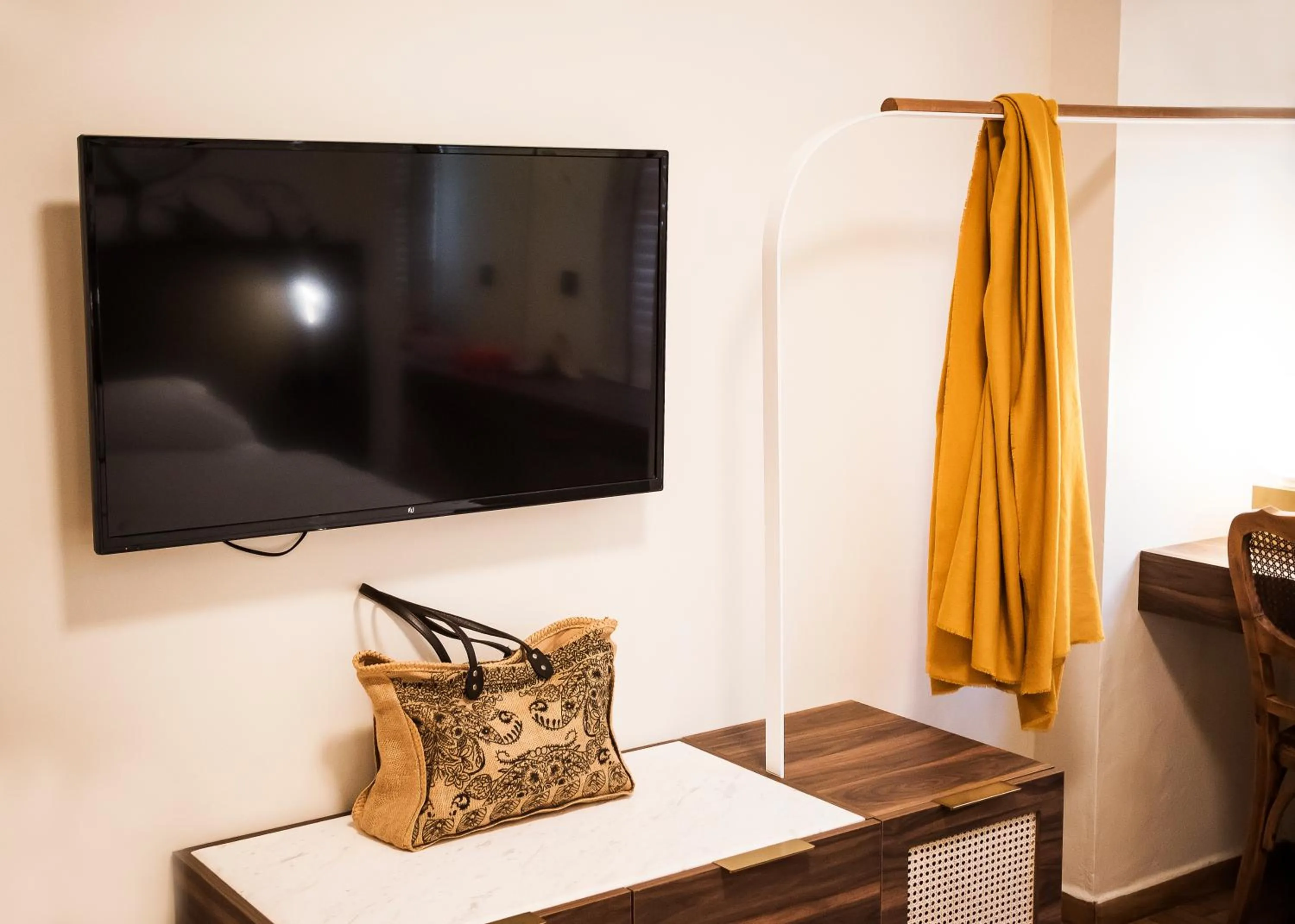 TV and multimedia in Gaia Athens