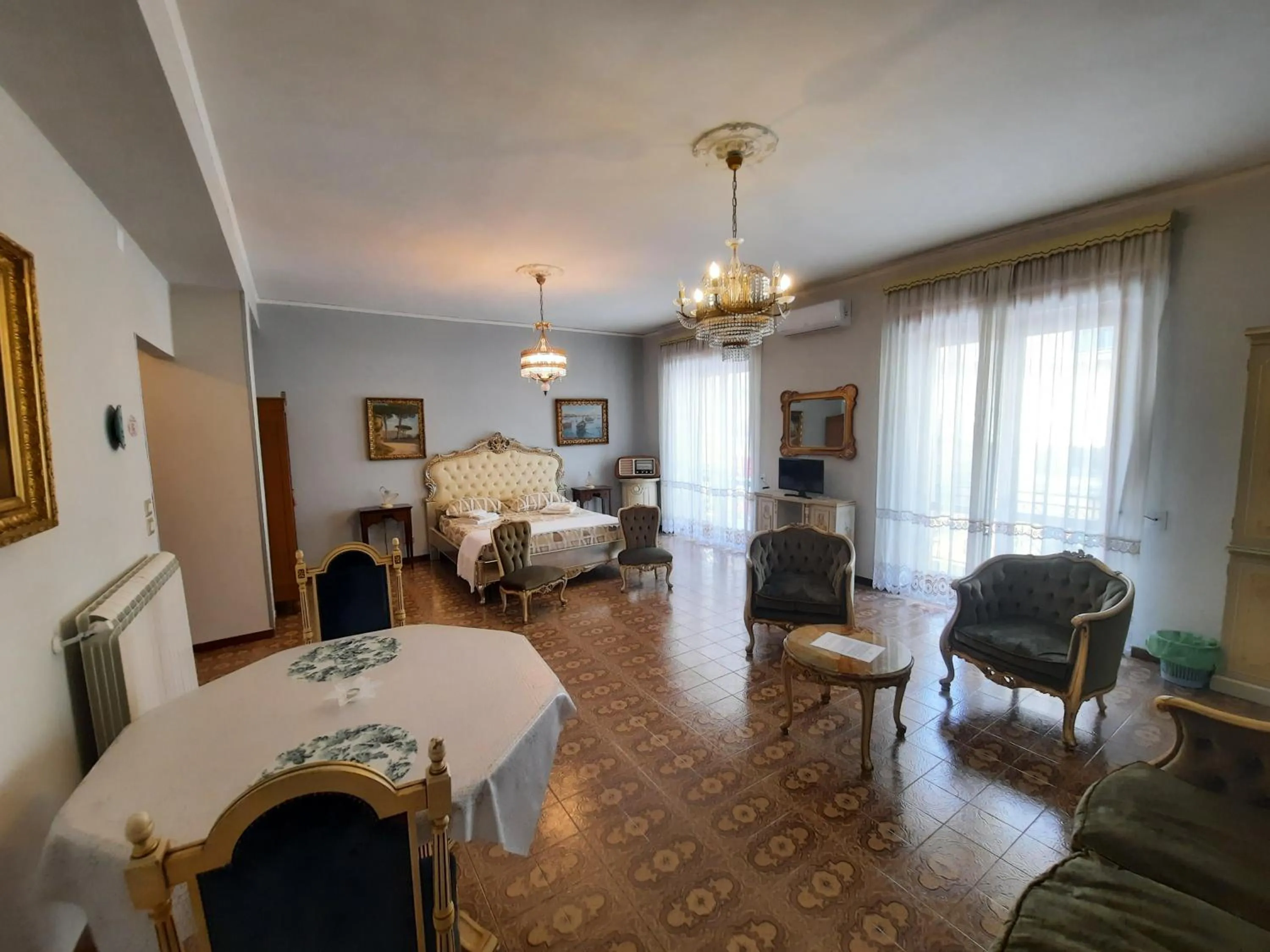 Bedroom, Bed in Villa Ada B&B