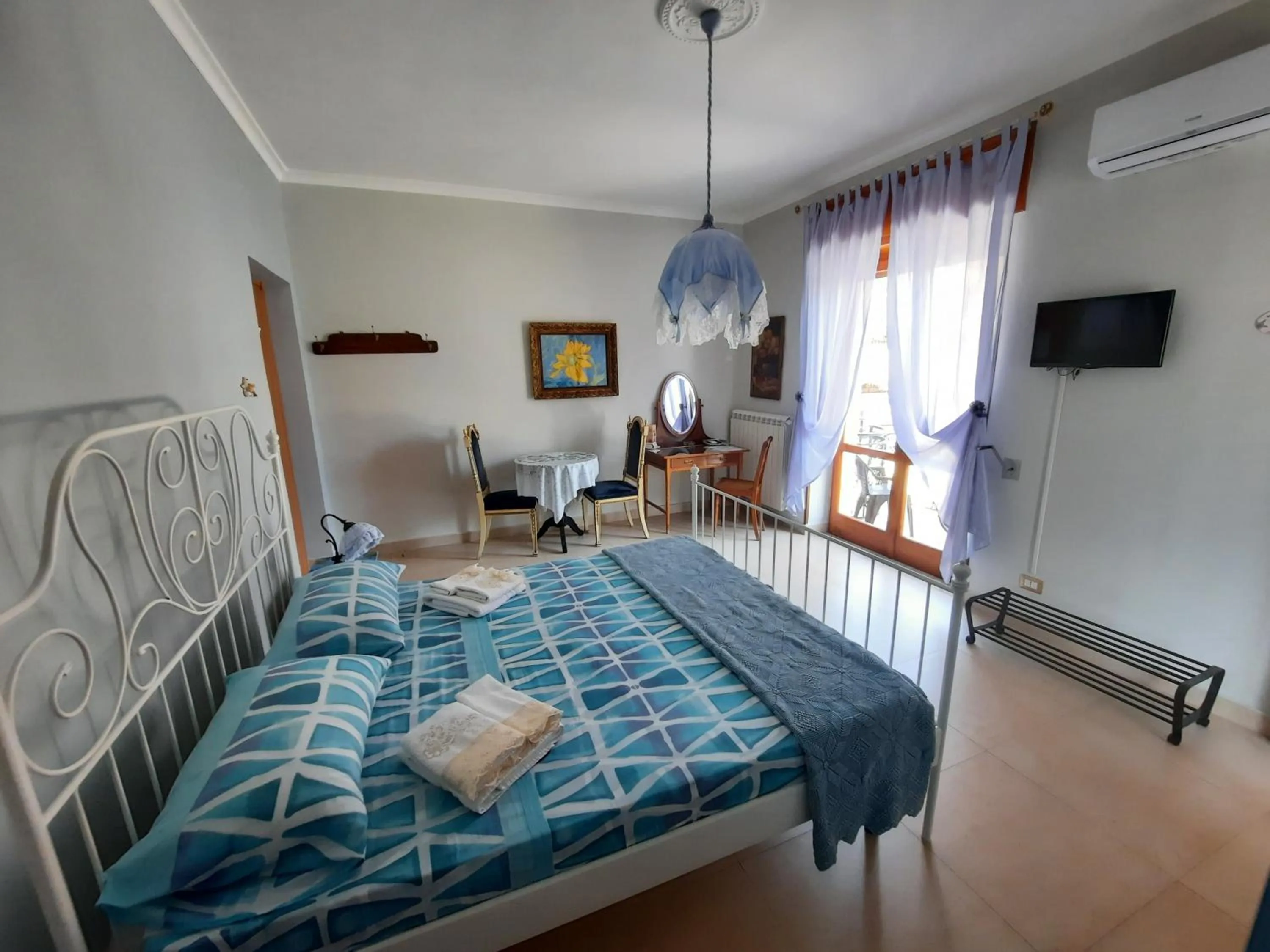 Bedroom, Bed in Villa Ada B&B