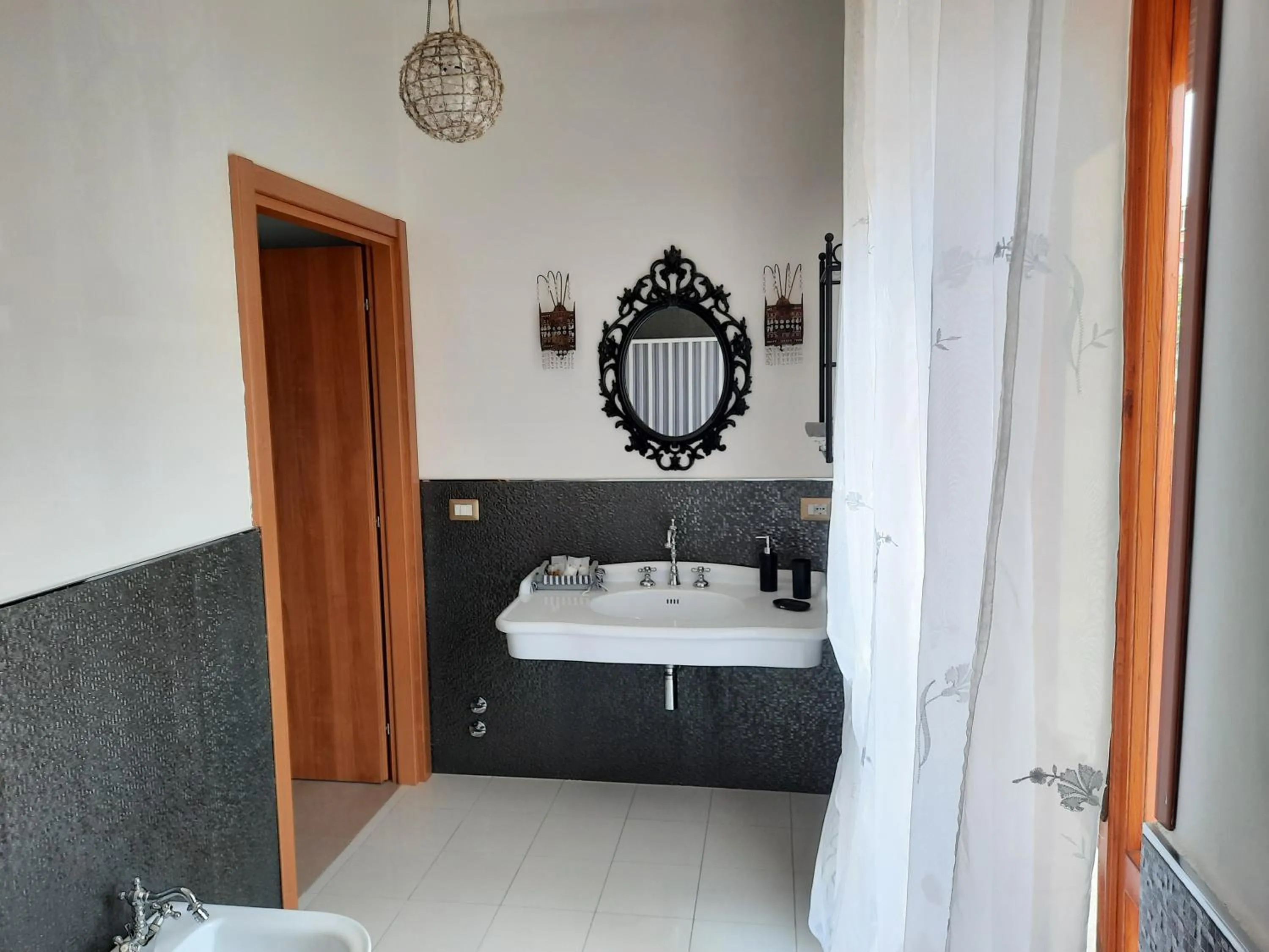 Bathroom in Villa Ada B&B