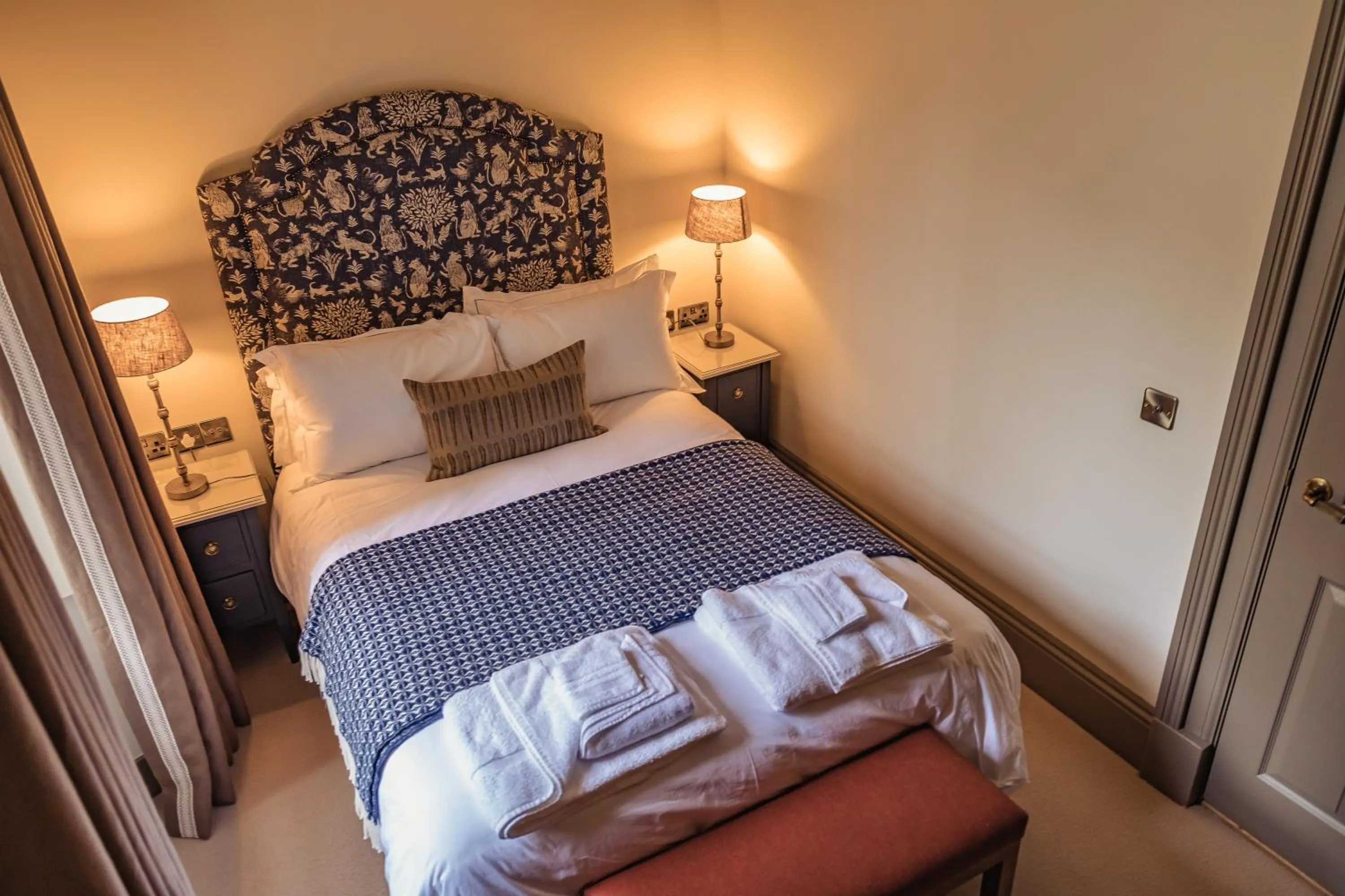 Bed in Atholl Arms Hotel & Residence Dunkeld