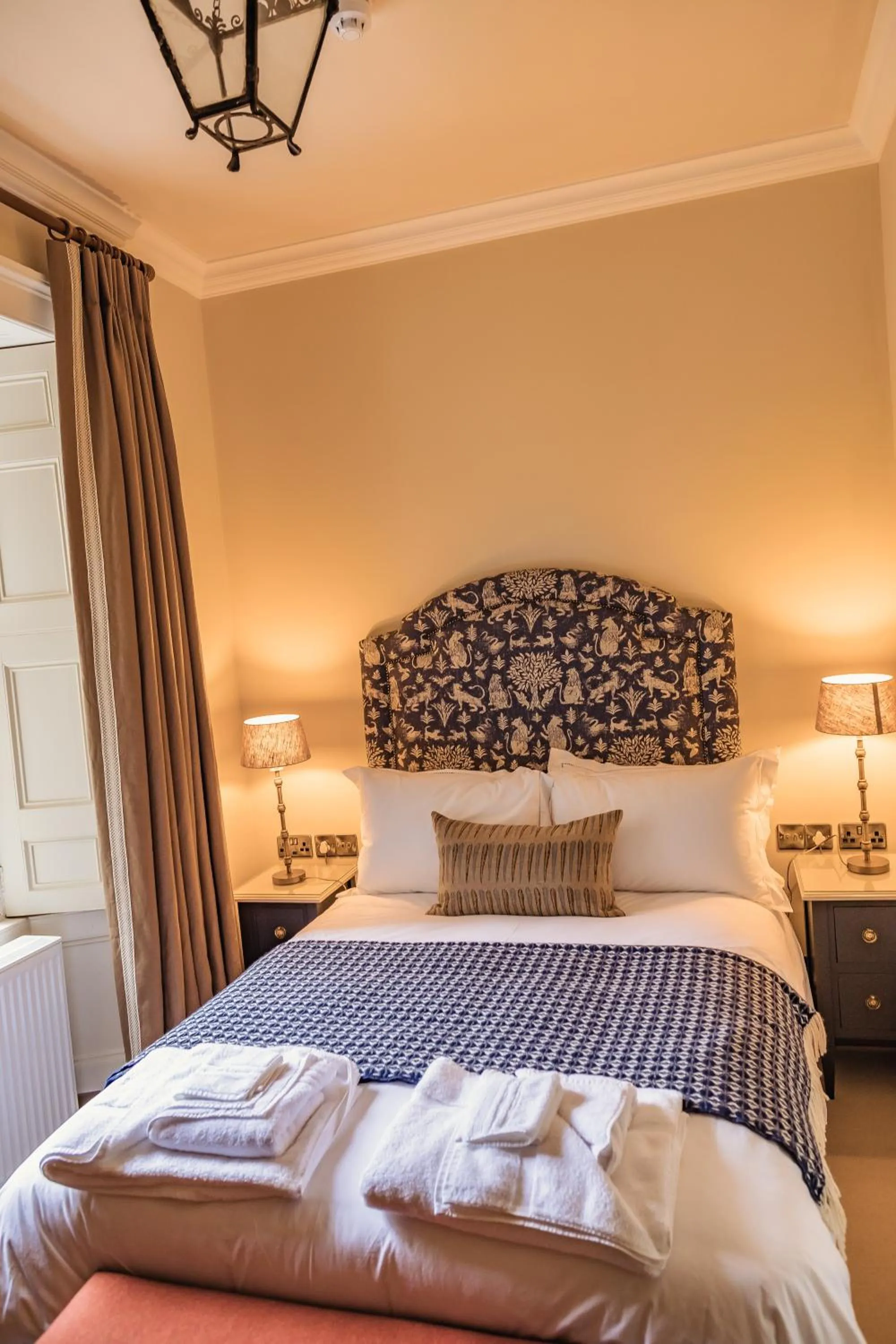 Bed in Atholl Arms Hotel & Residence Dunkeld