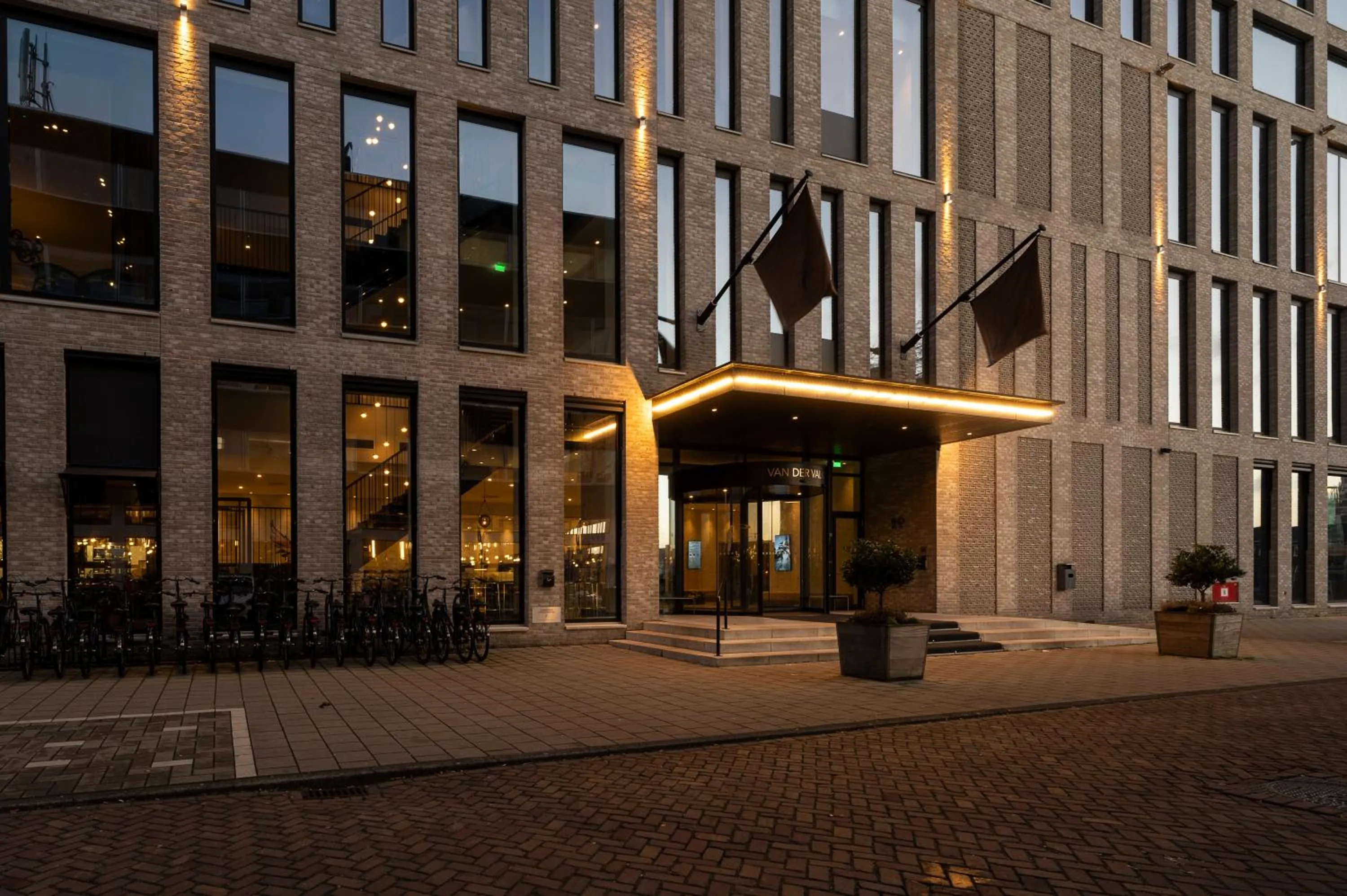 Property building in Van der Valk Hotel Amsterdam - Amstel