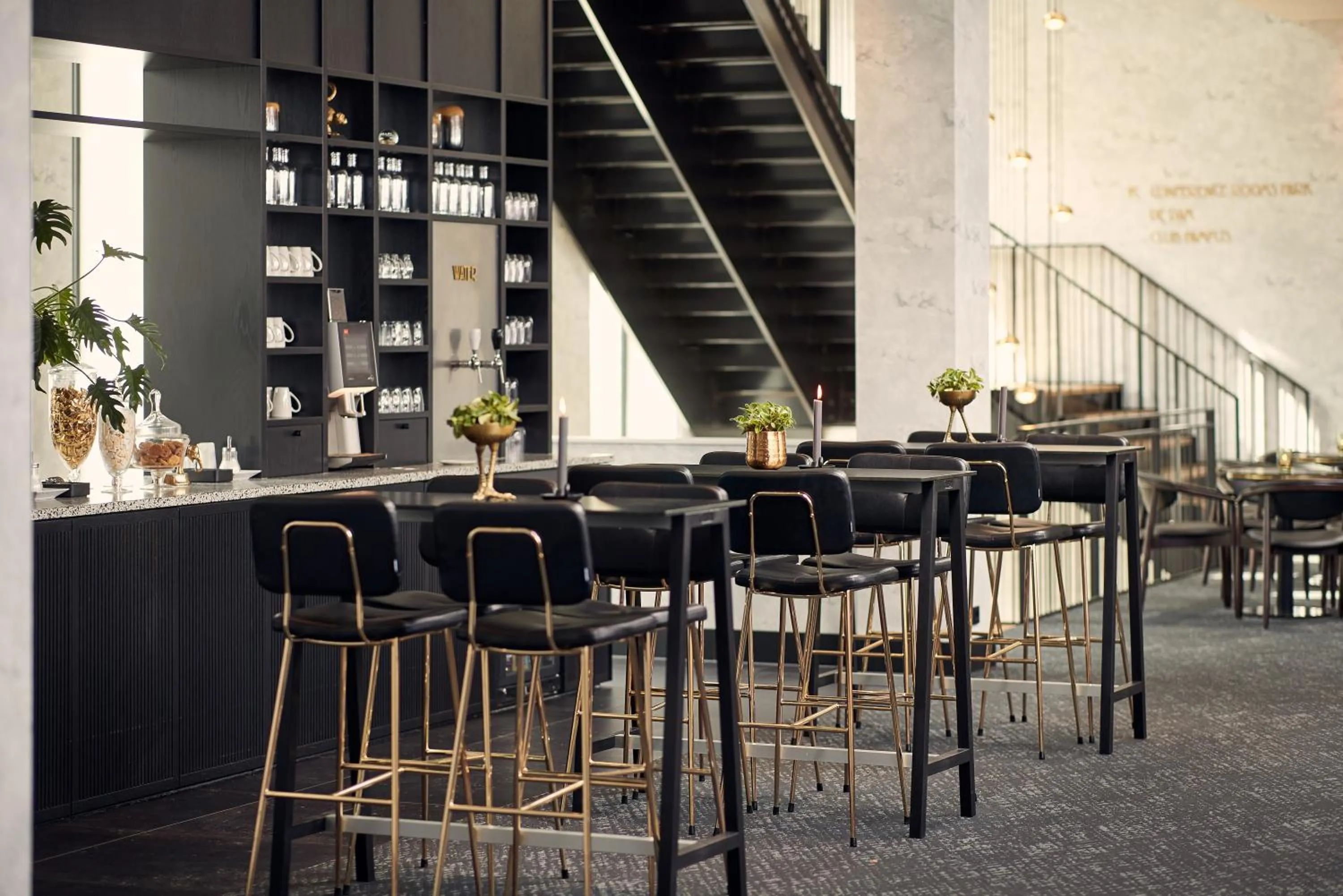 Business facilities in Van der Valk Hotel Amsterdam - Amstel