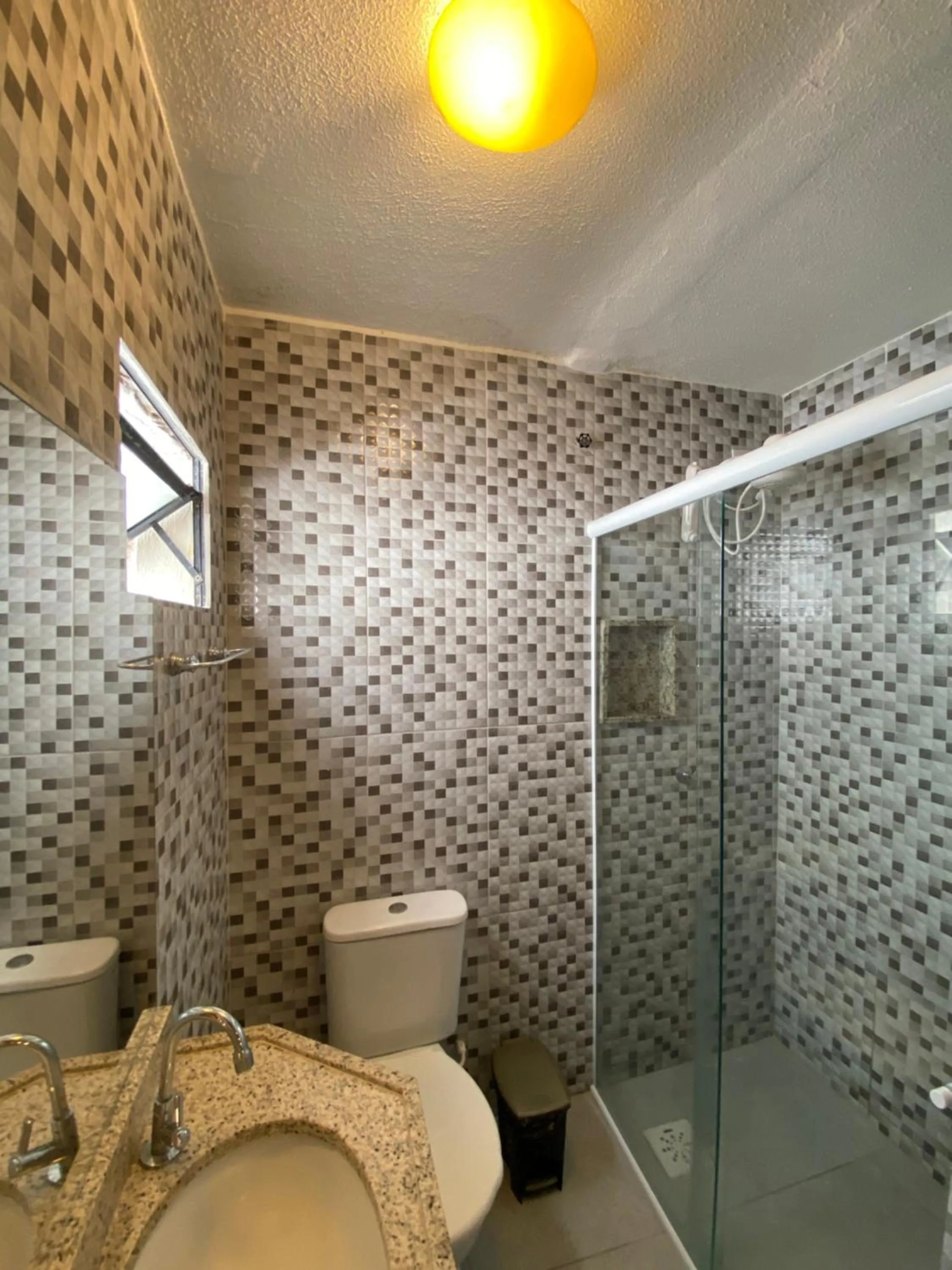 Bathroom in Maré Praia Hotel