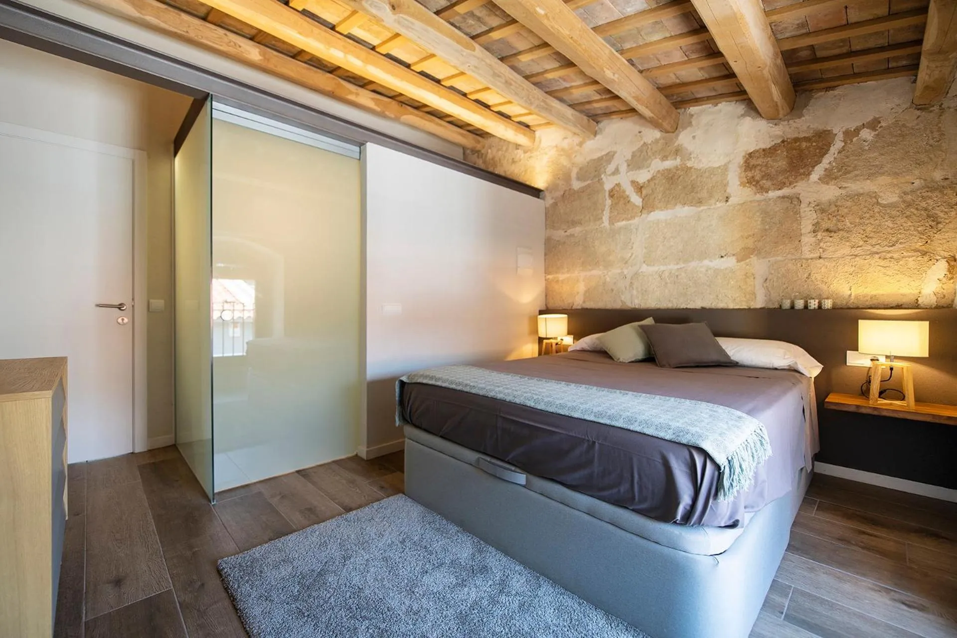 Bed in Can Ku
