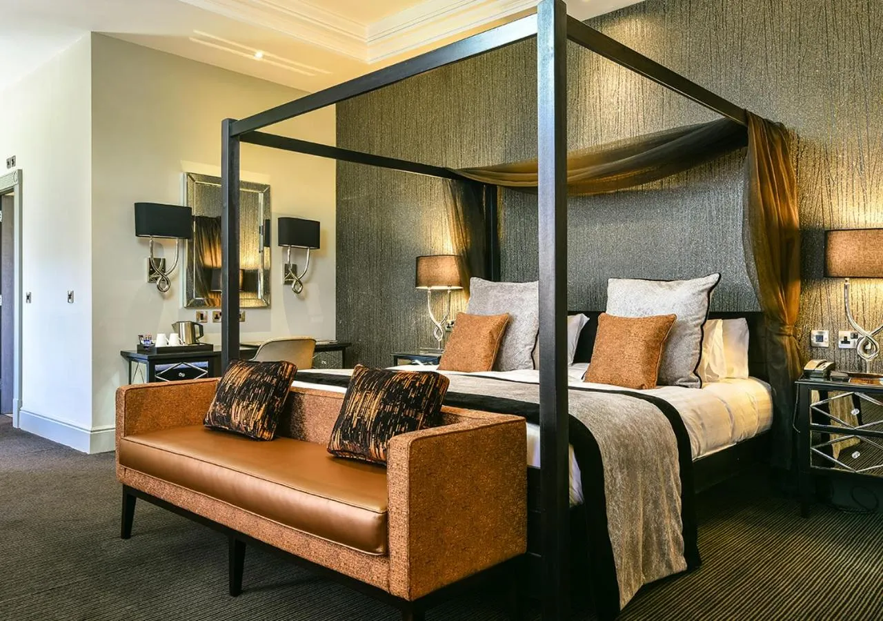 Bedroom, Bed in Hetland Hall Hotel