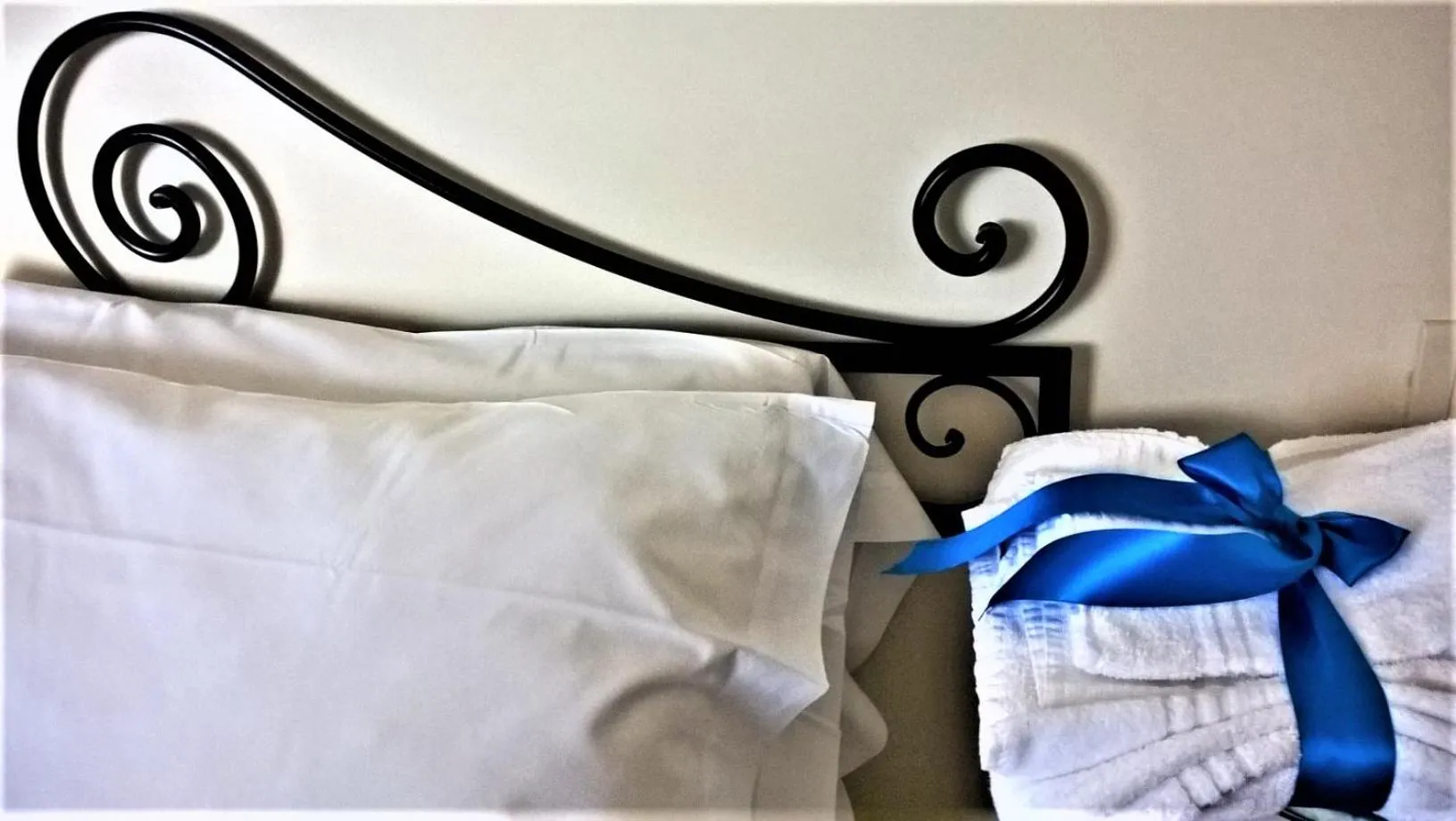 Bed in Villa Amalia Srls