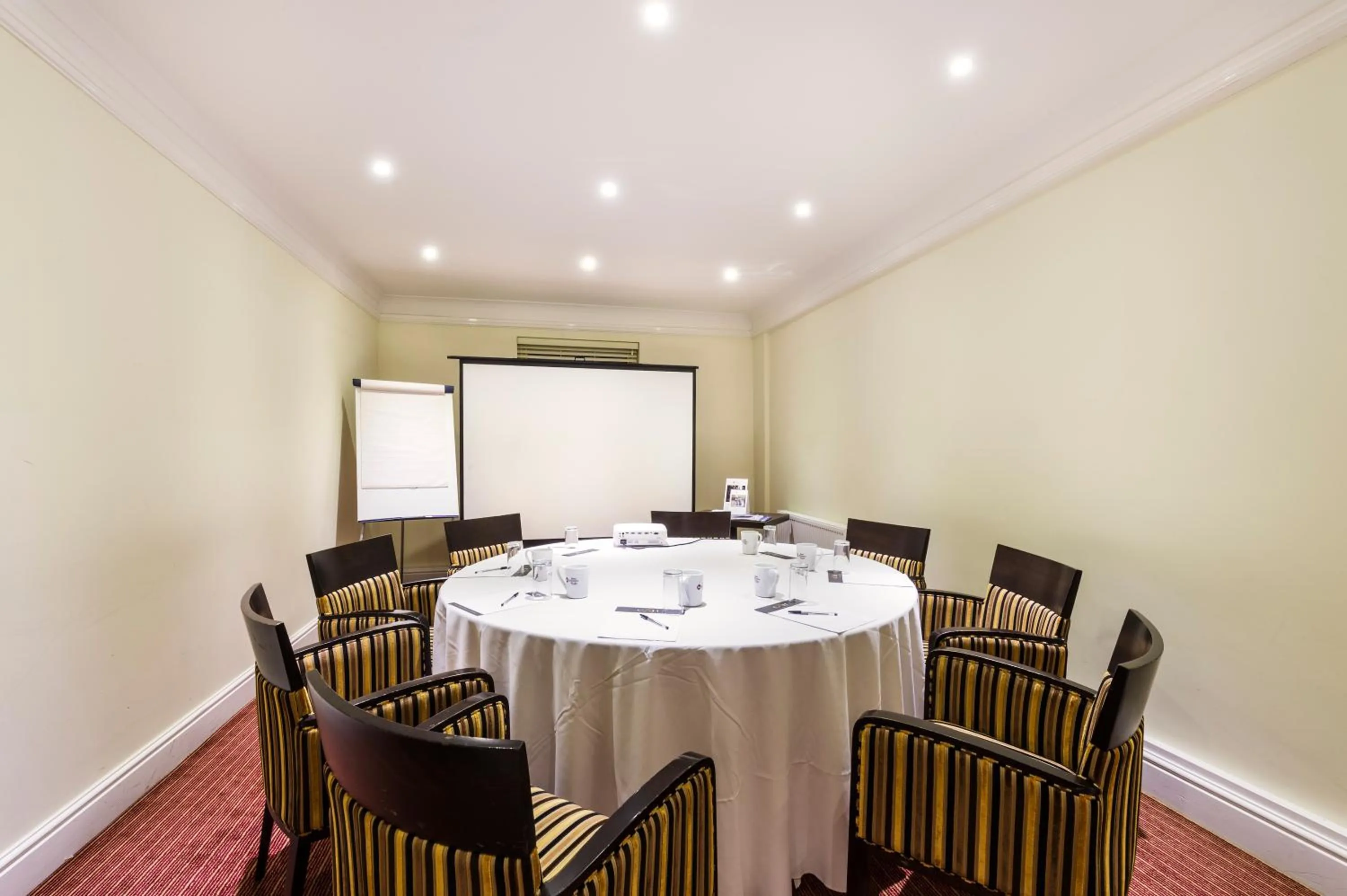 Business facilities in Ramada by Wyndham Cheltenham