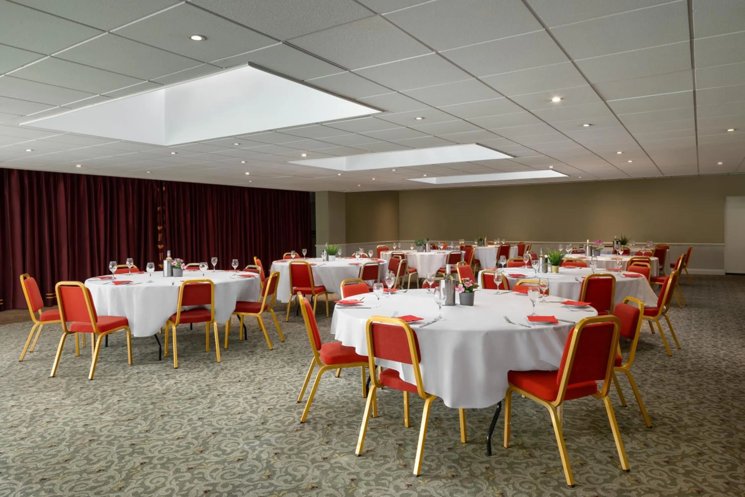 Banquet/Function facilities in Ramada by Wyndham Cheltenham