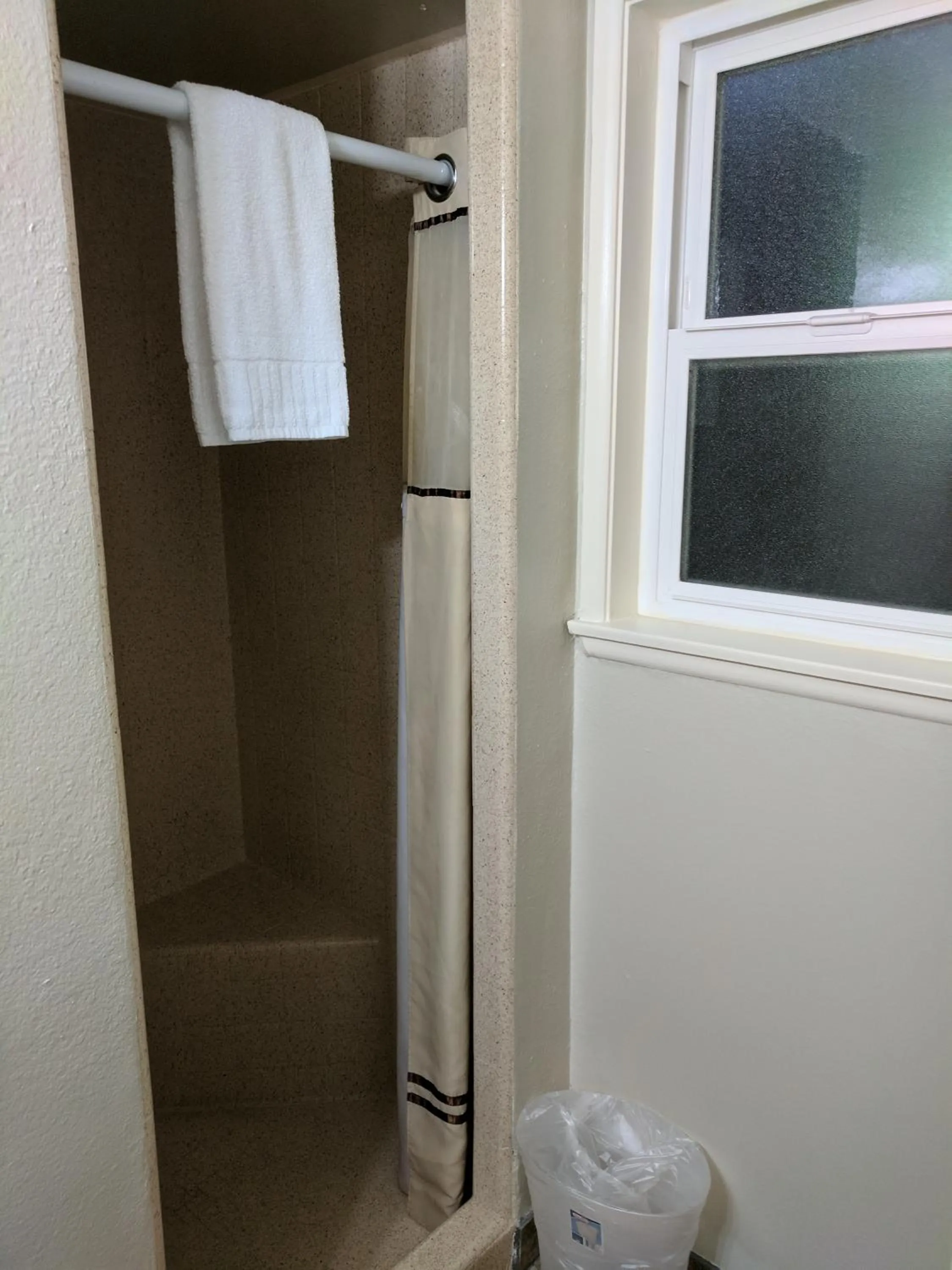 Shower in La Hacienda Motel