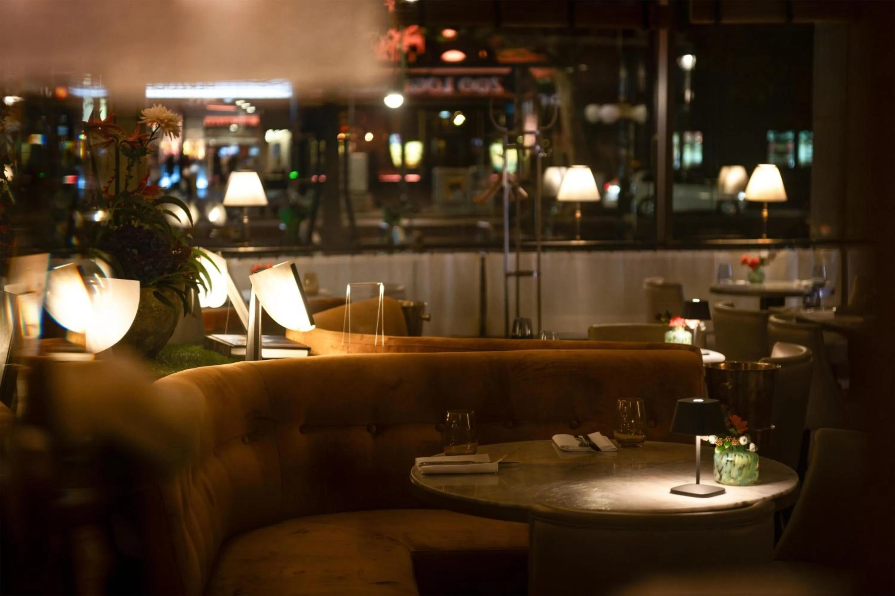 Restaurant/places to eat in Waldorf Astoria Berlin