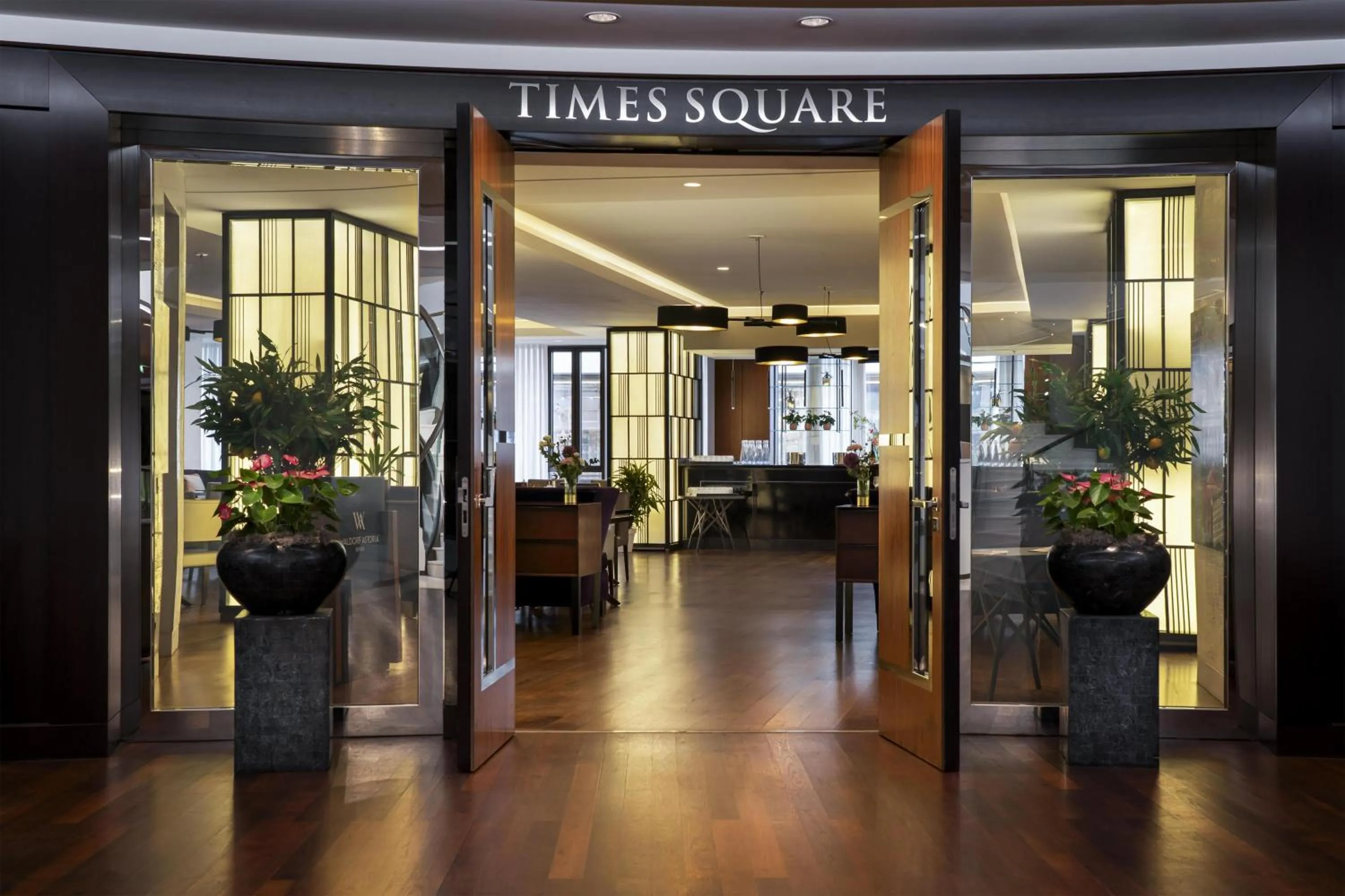 Restaurant/places to eat in Waldorf Astoria Berlin