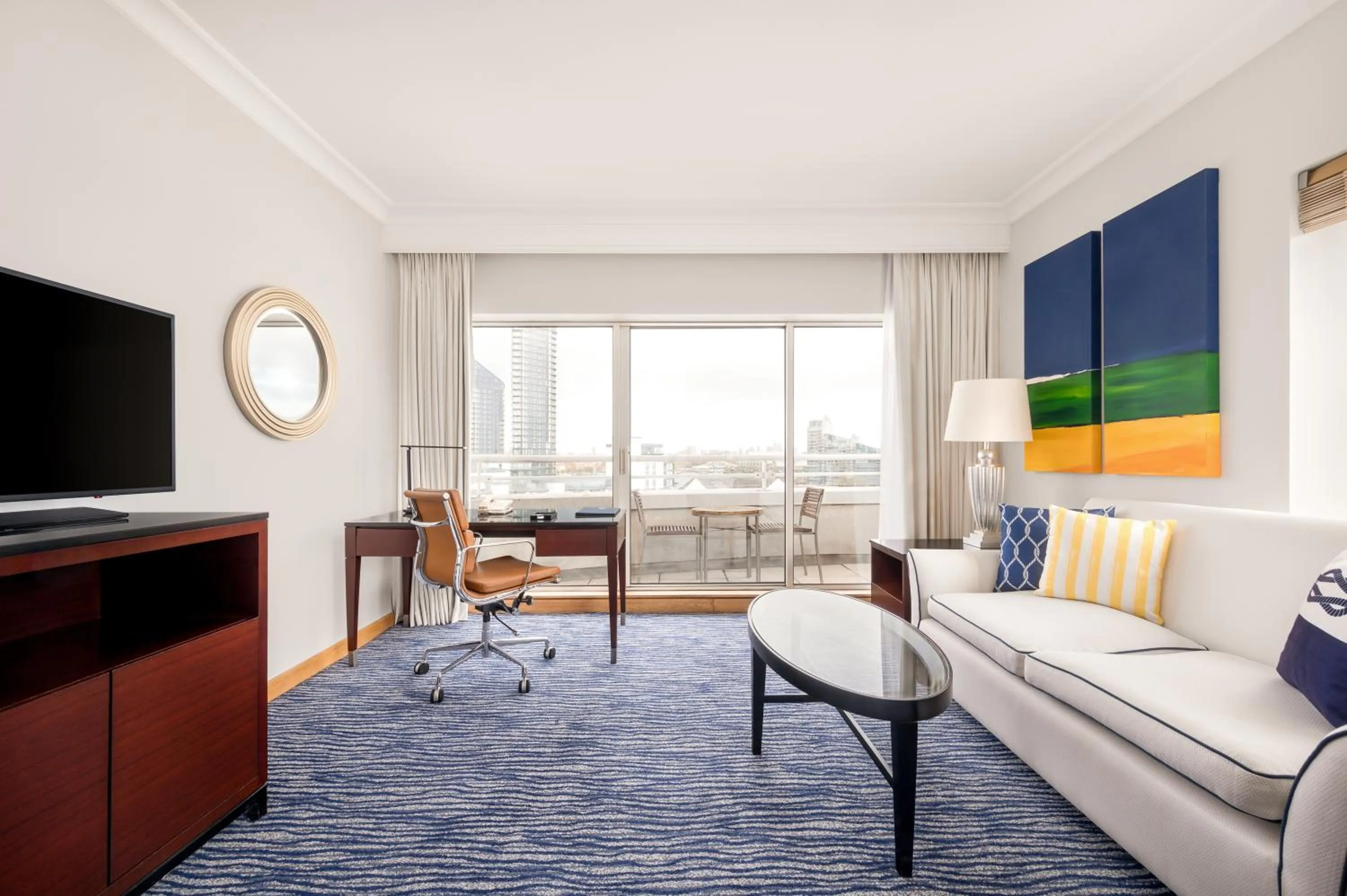 Living room in The Chelsea Harbour Hotel and Spa